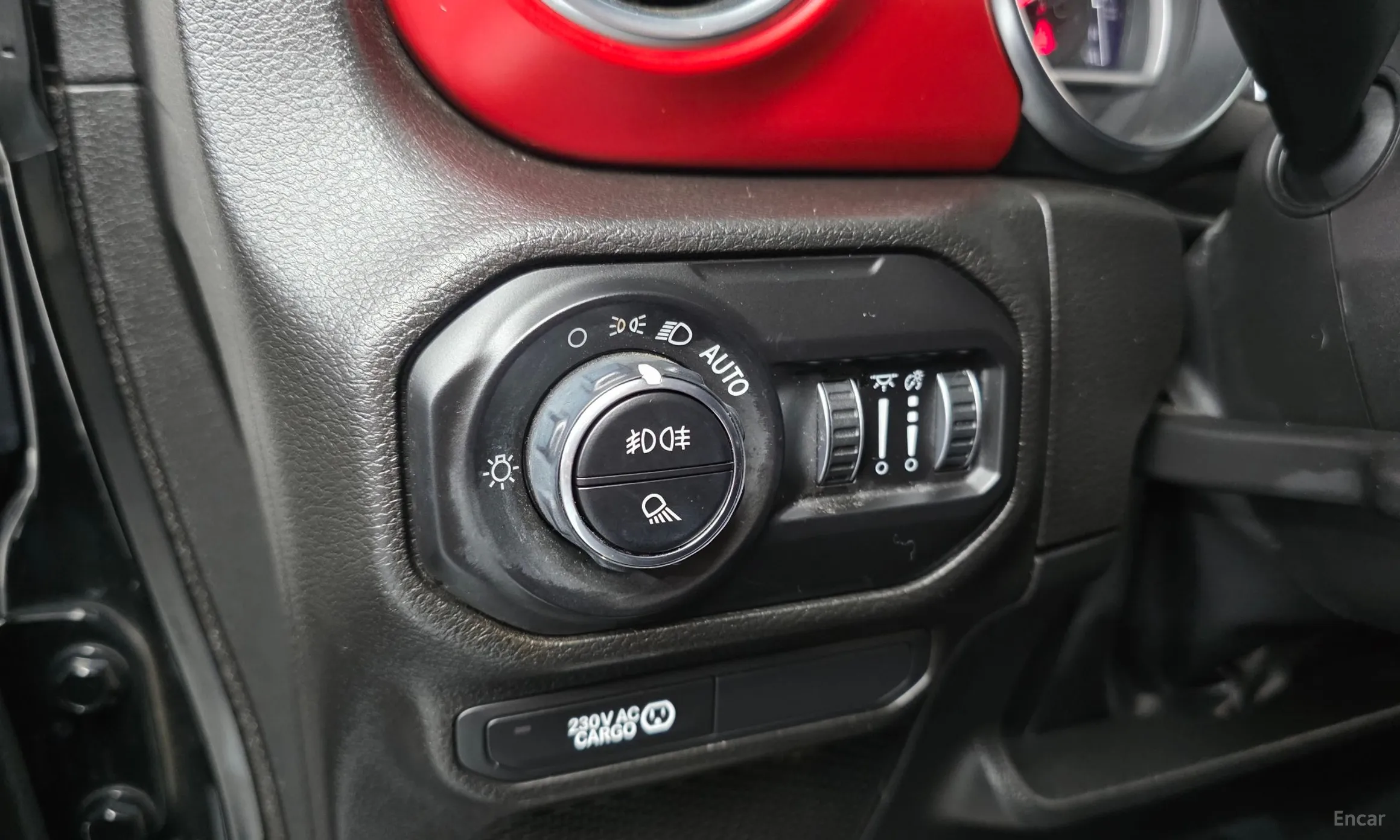 Jeep Gladiator (JT) превью 18