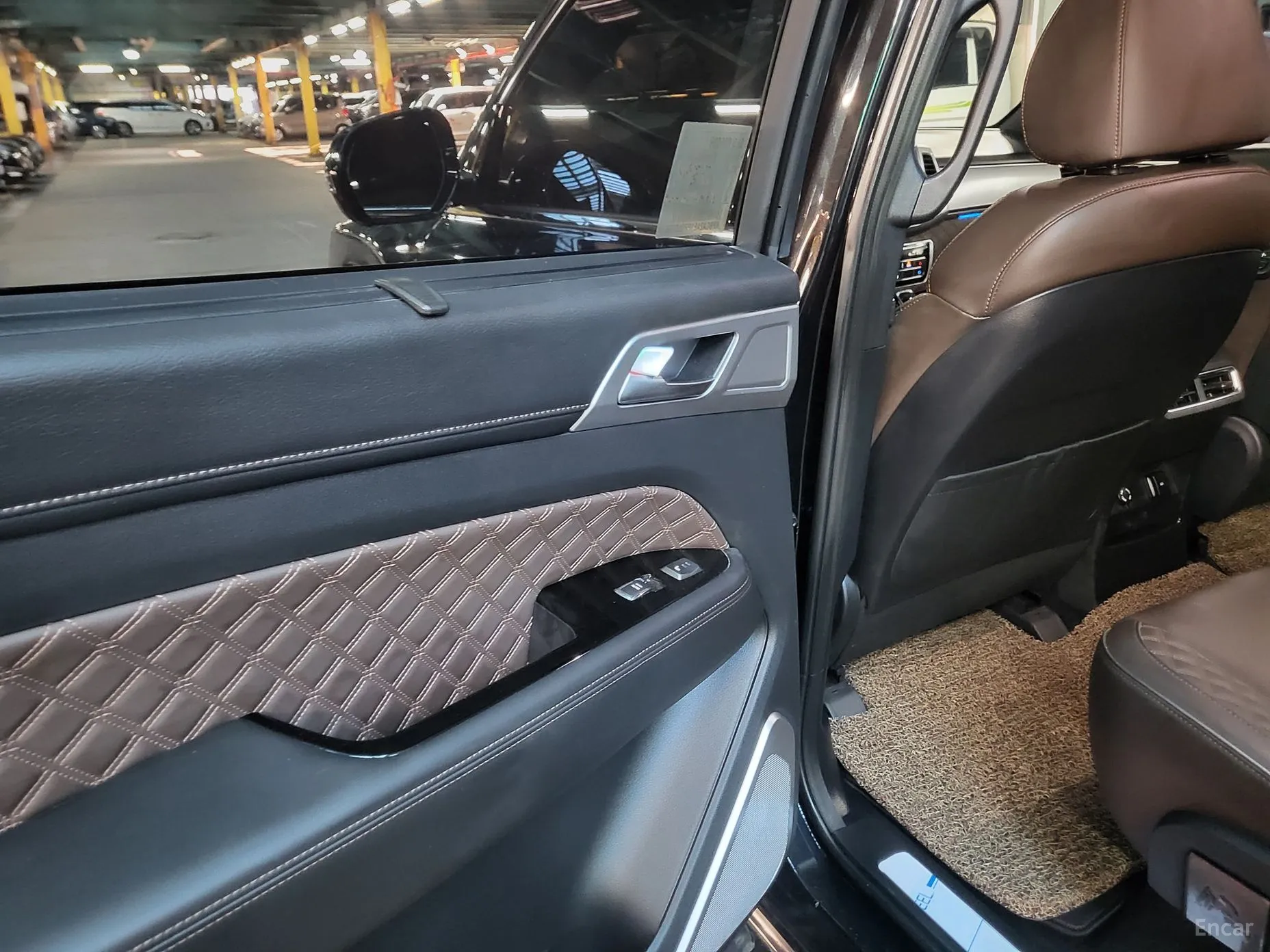 KG Mobility (SsangYong) Rexton превью 8