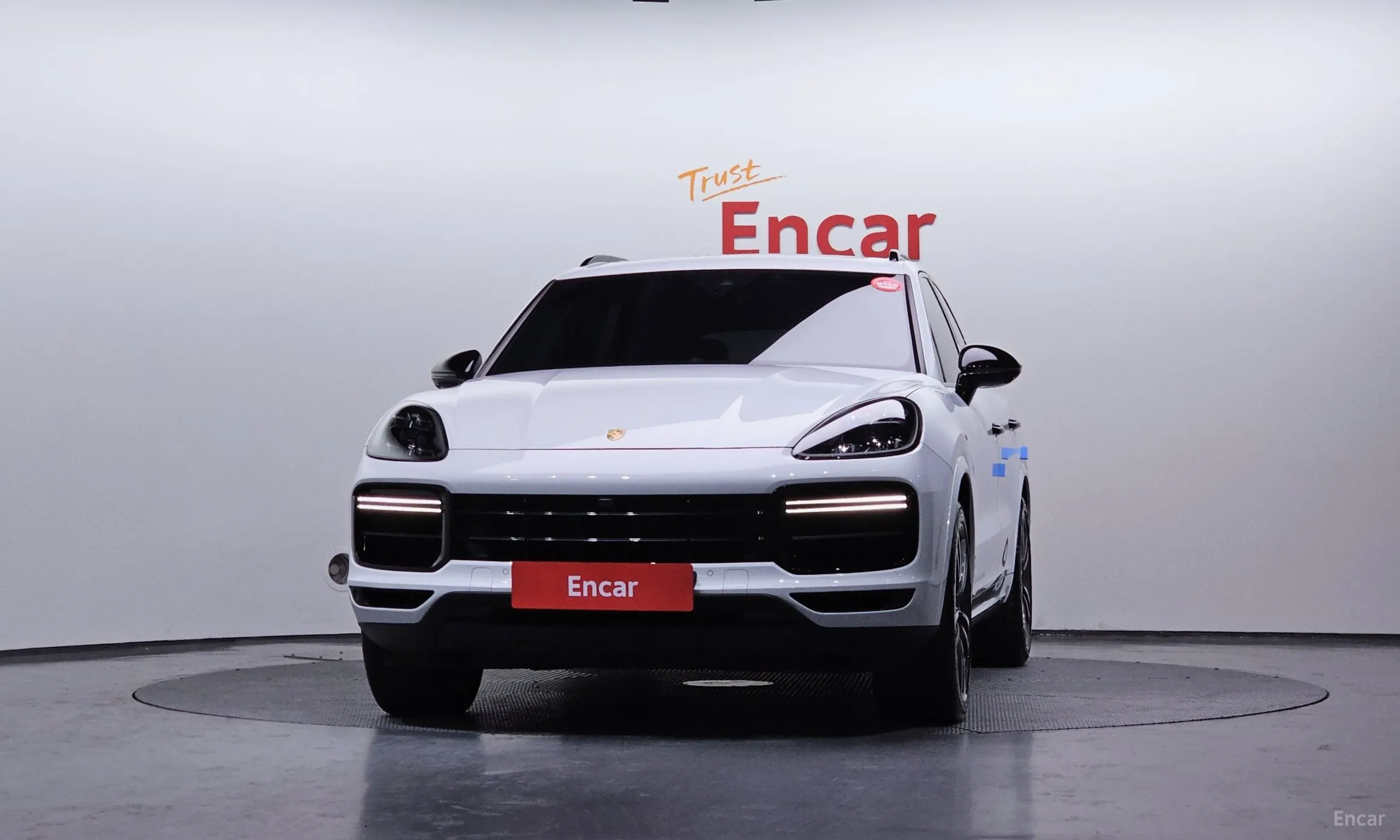 Porsche Cayenne (PO536) превью 3