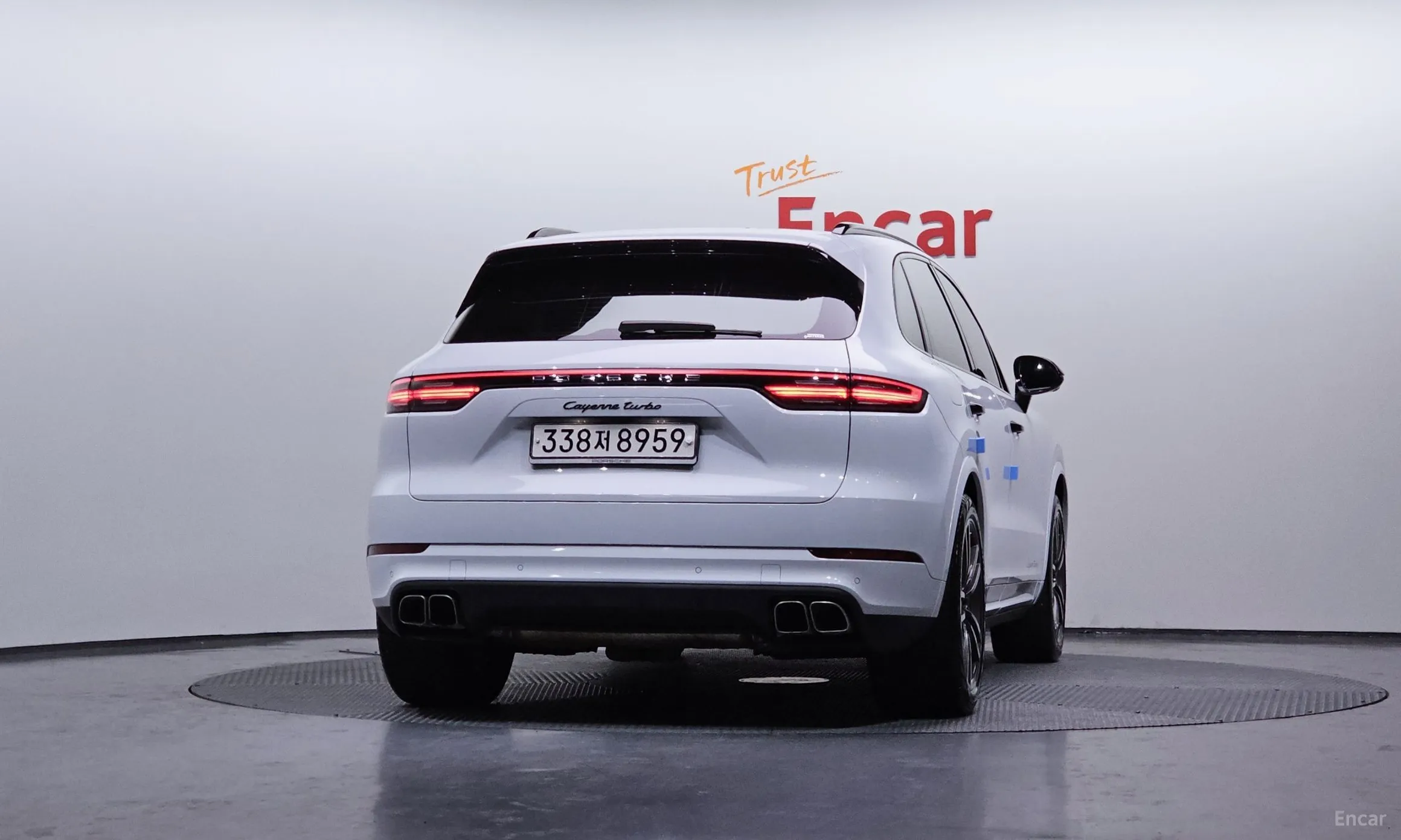 Porsche Cayenne (PO536) превью 4
