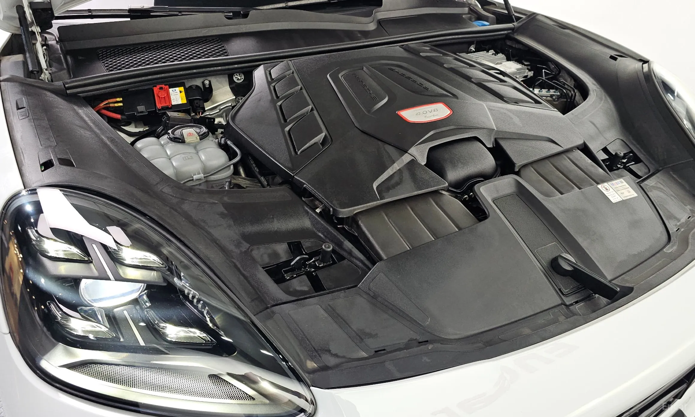 Porsche Cayenne (PO536) превью 6