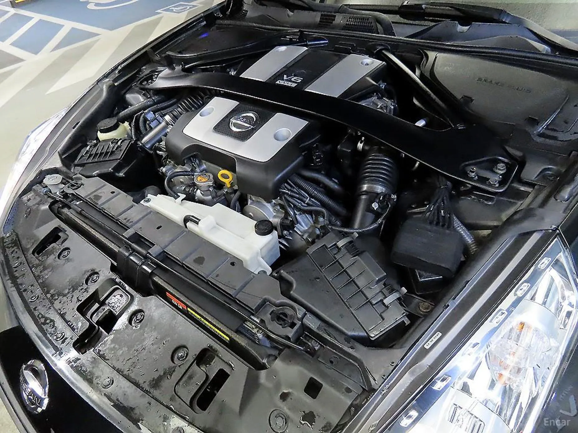 Nissan 370Z превью 18