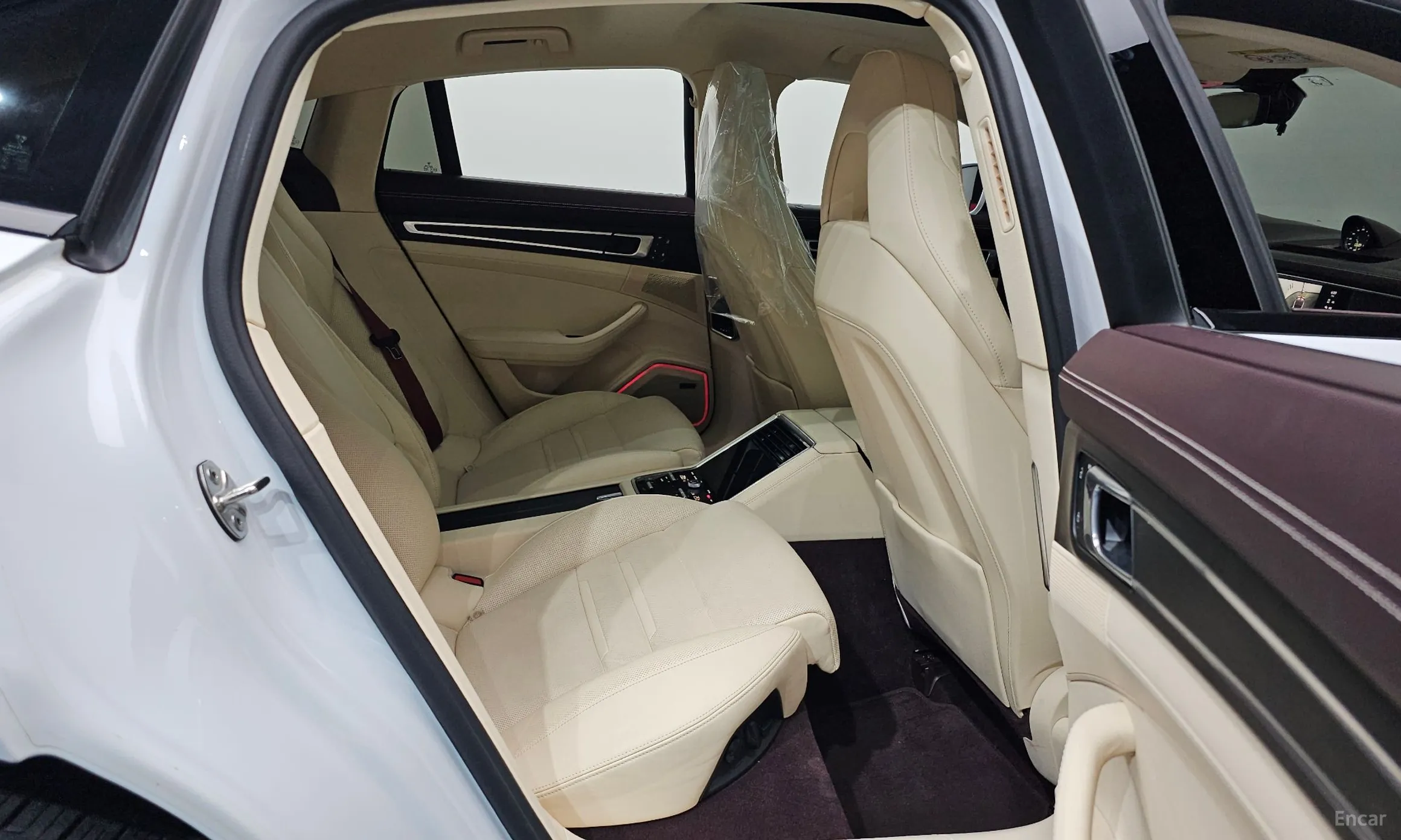Porsche Panamera (971) превью 12
