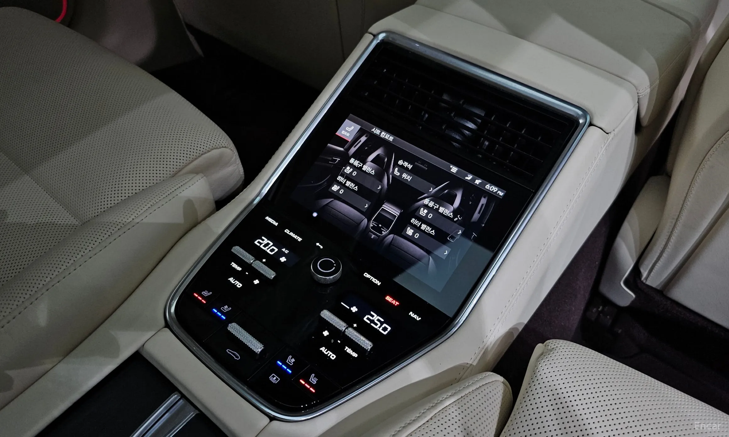 Porsche Panamera (971) превью 18