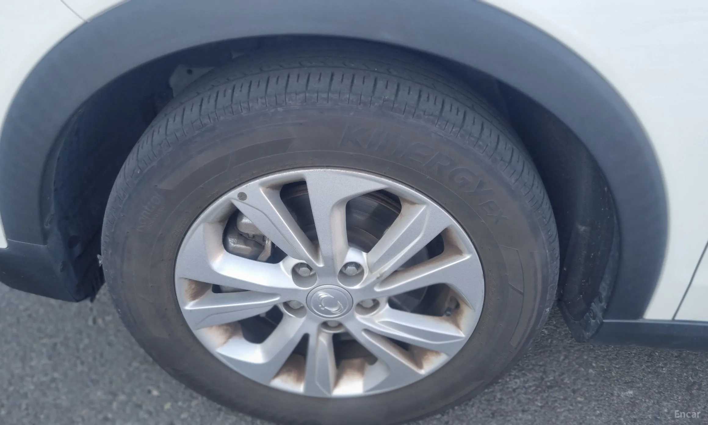 KG Mobility (SsangYong) Berry New Tivoli превью 11