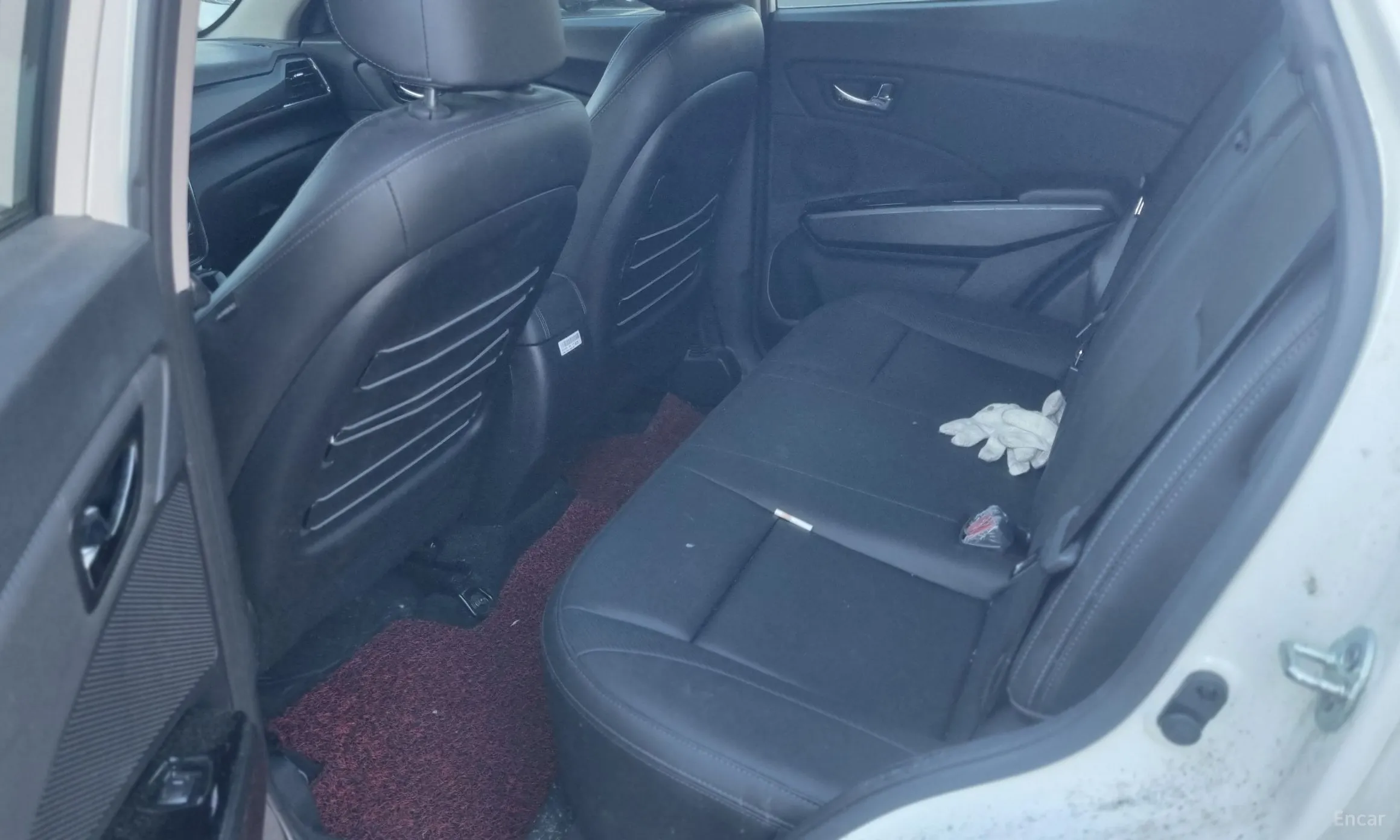 KG Mobility (SsangYong) Berry New Tivoli превью 4
