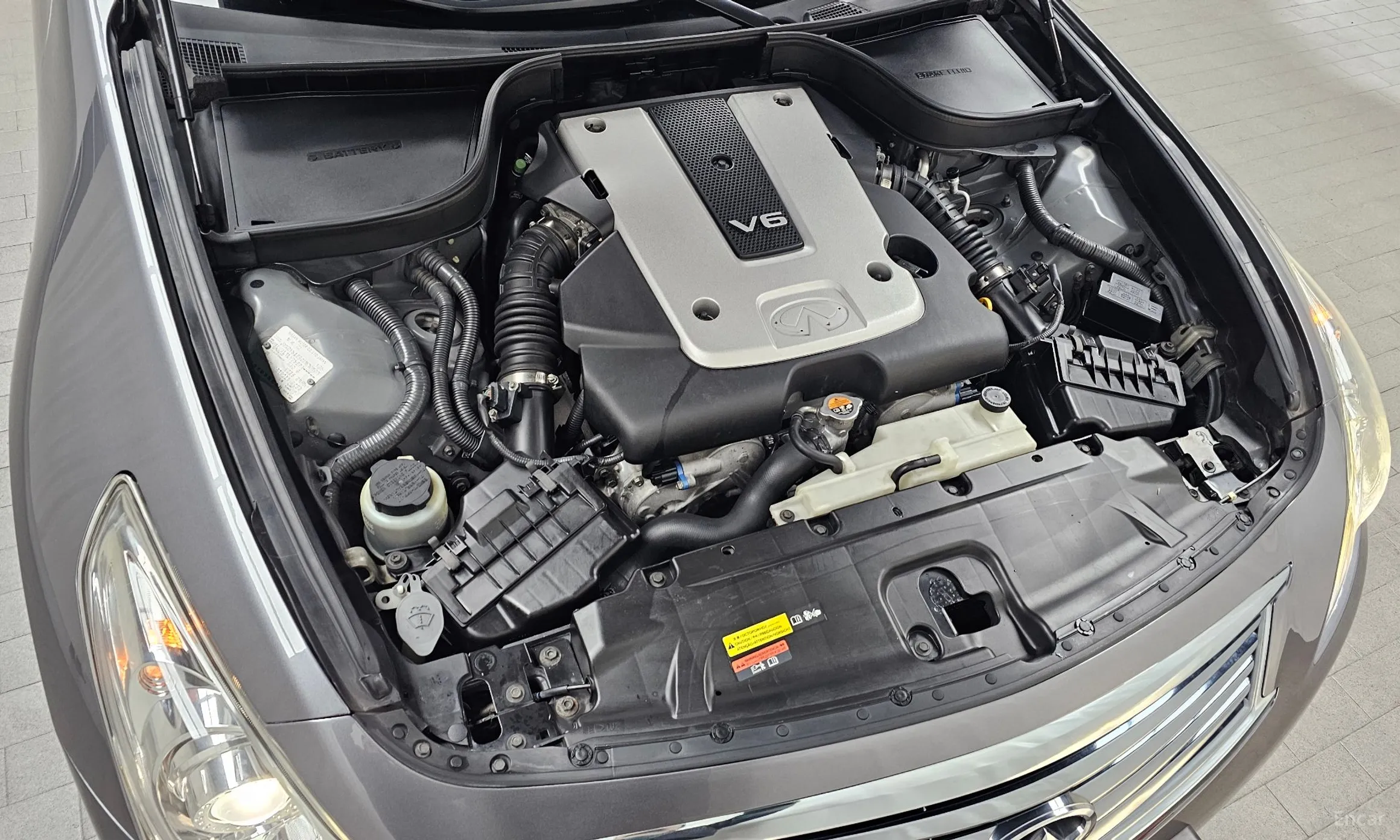 Infiniti G25 превью 6