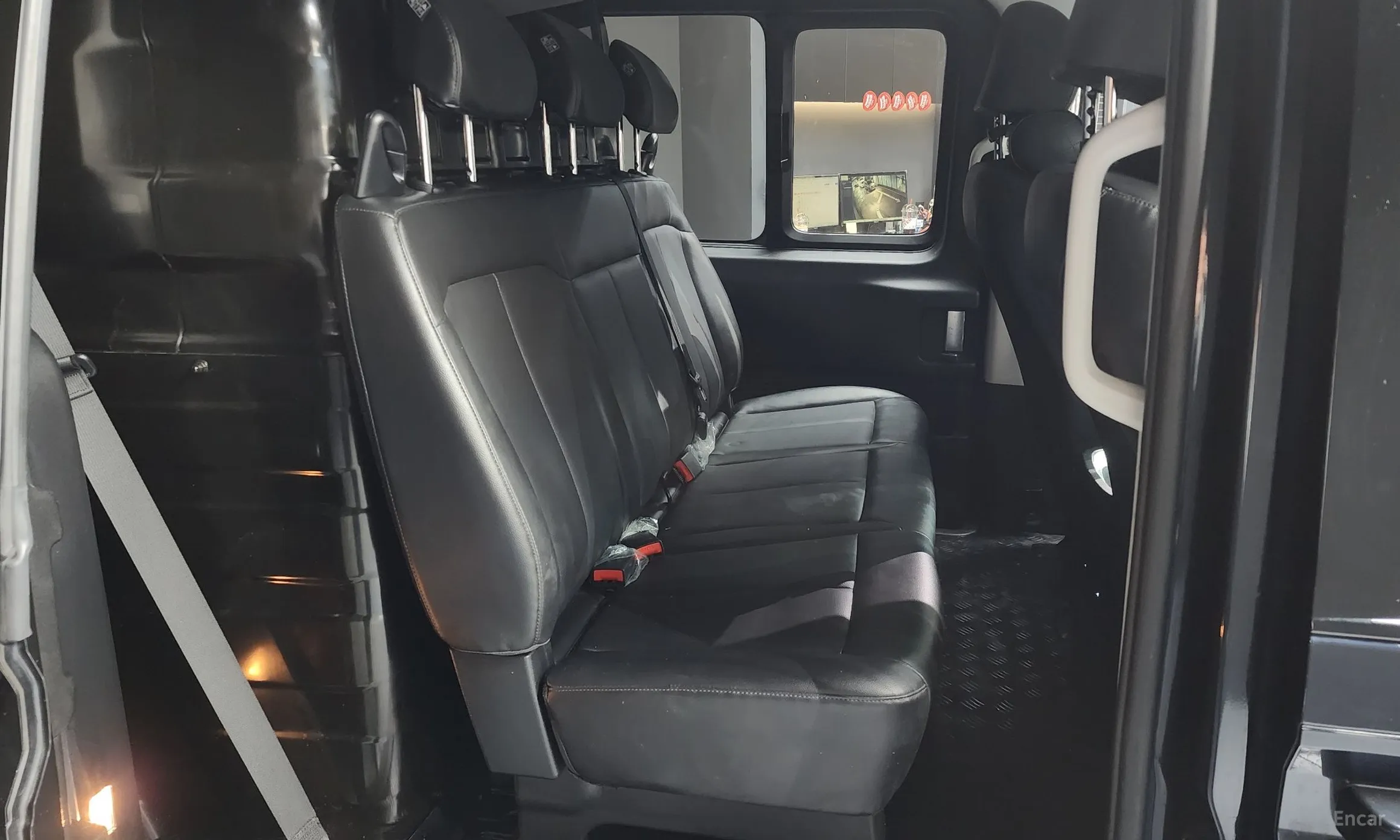 Hyundai Staria превью 12