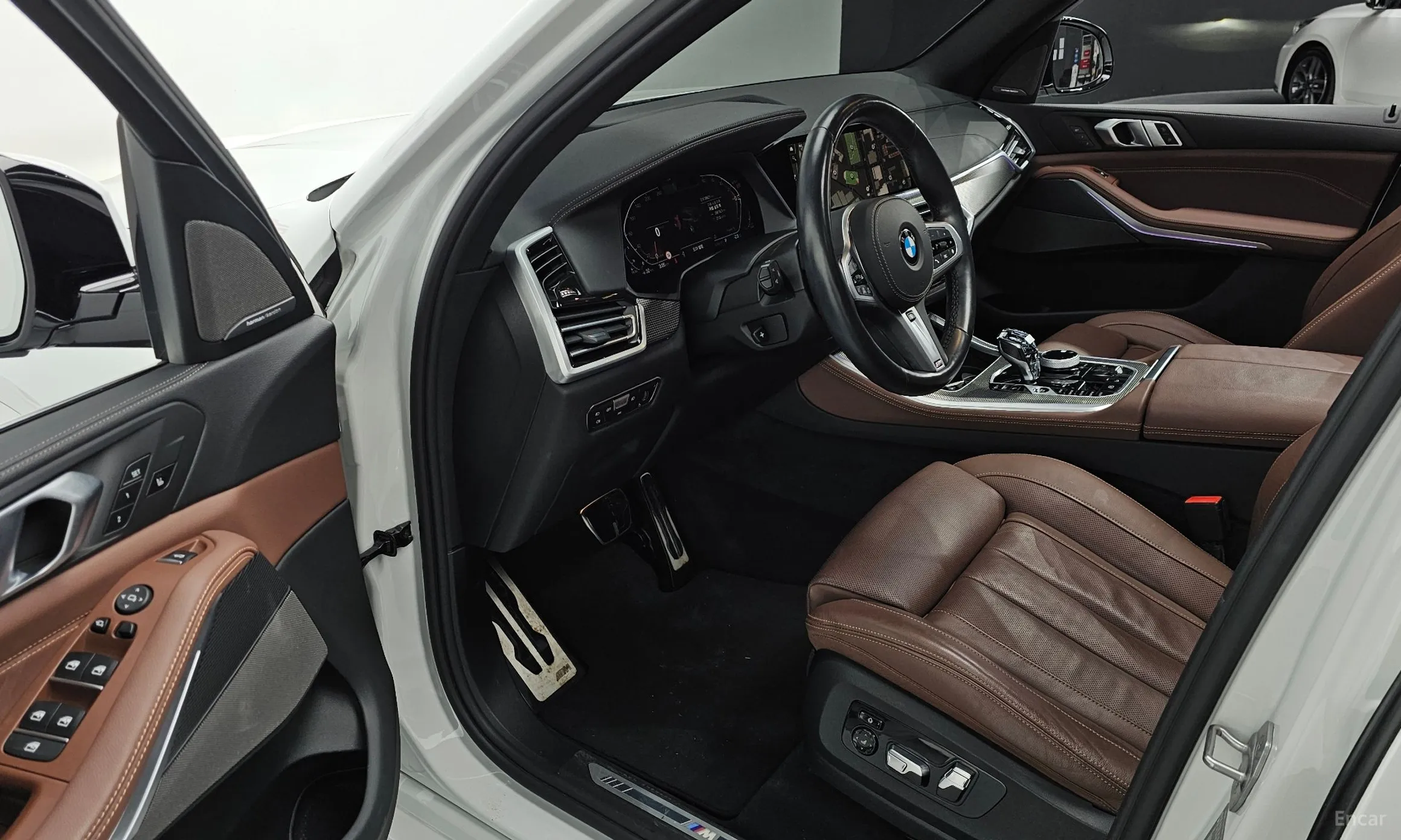 BMW X5 (G05) превью 11