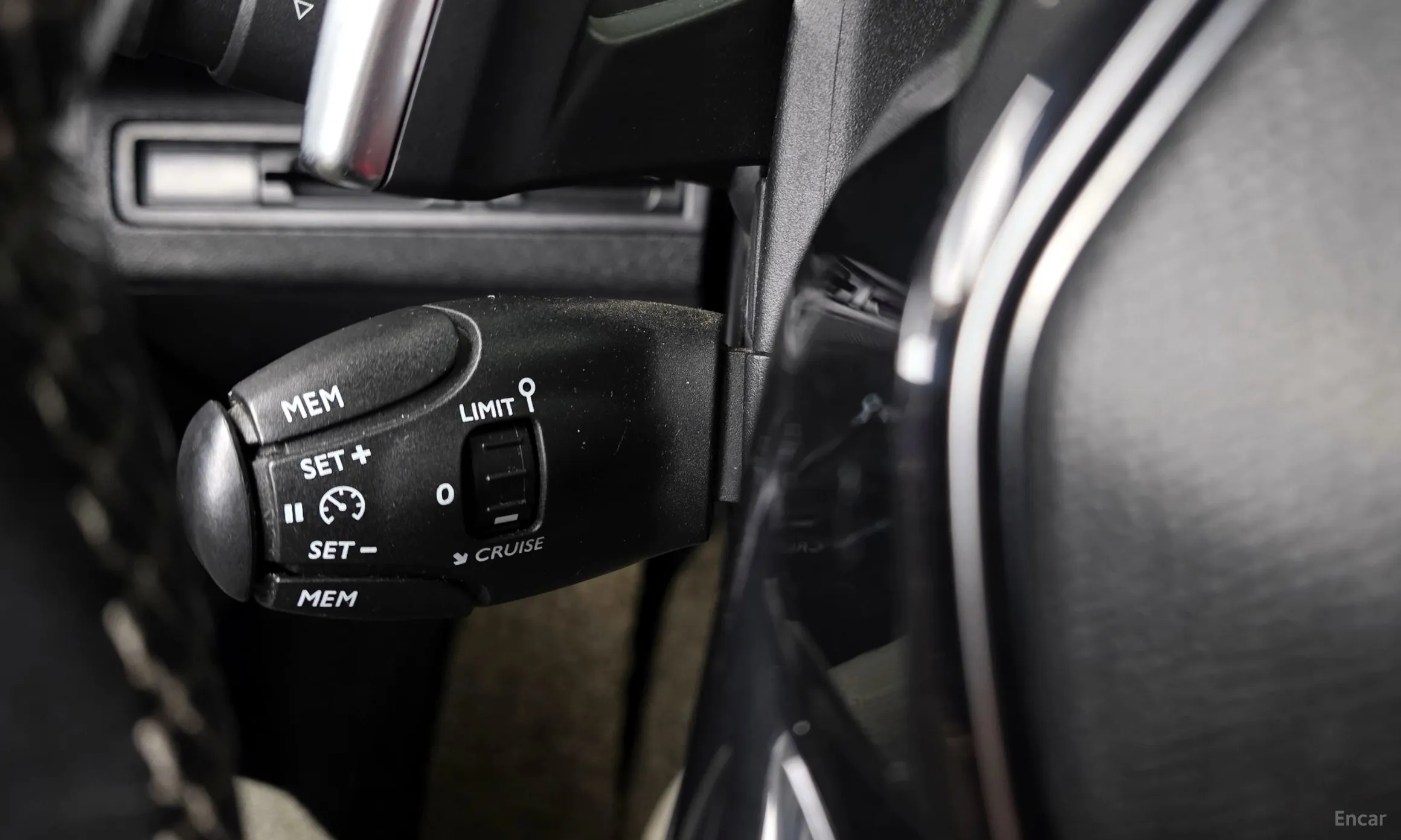 Peugeot 3008 2nd generation превью 18
