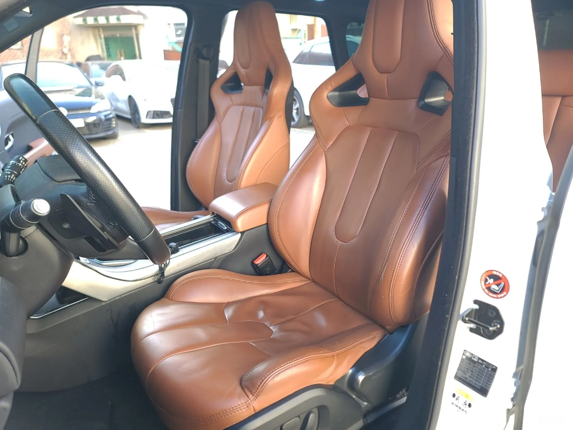 Land Rover Range Rover Evoque превью 10
