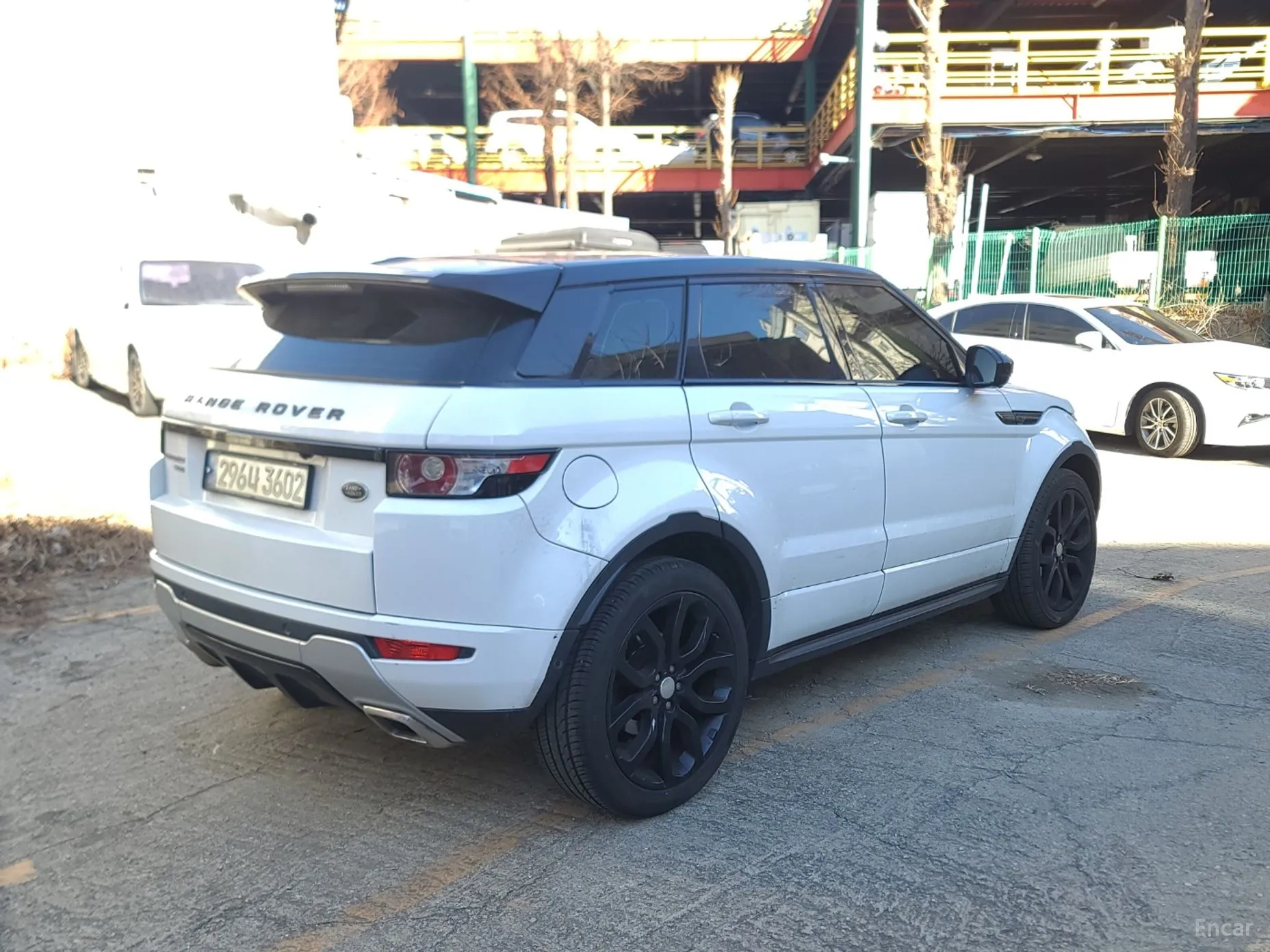 Land Rover Range Rover Evoque превью 4