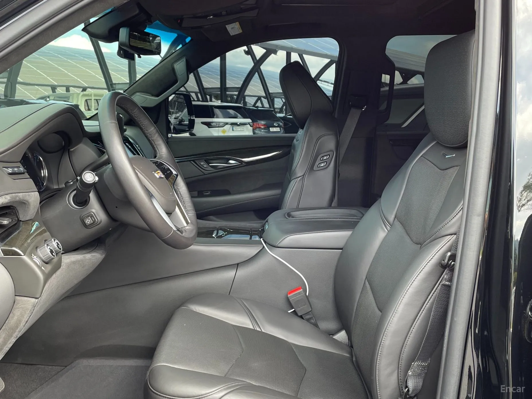 Cadillac Escalade превью 14