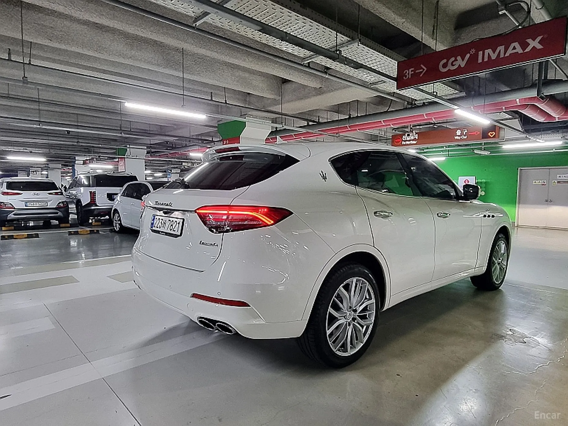 Maserati Levante превью 4
