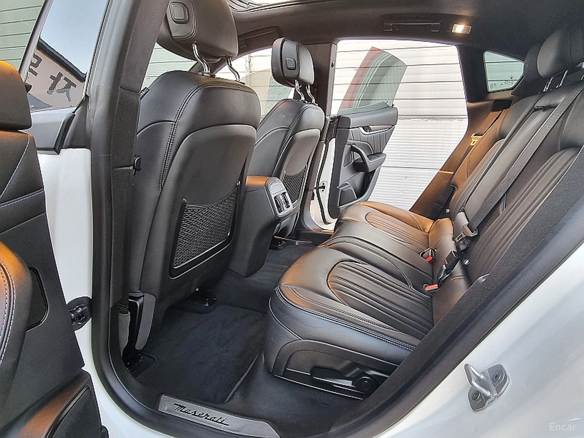 Maserati Levante превью 8