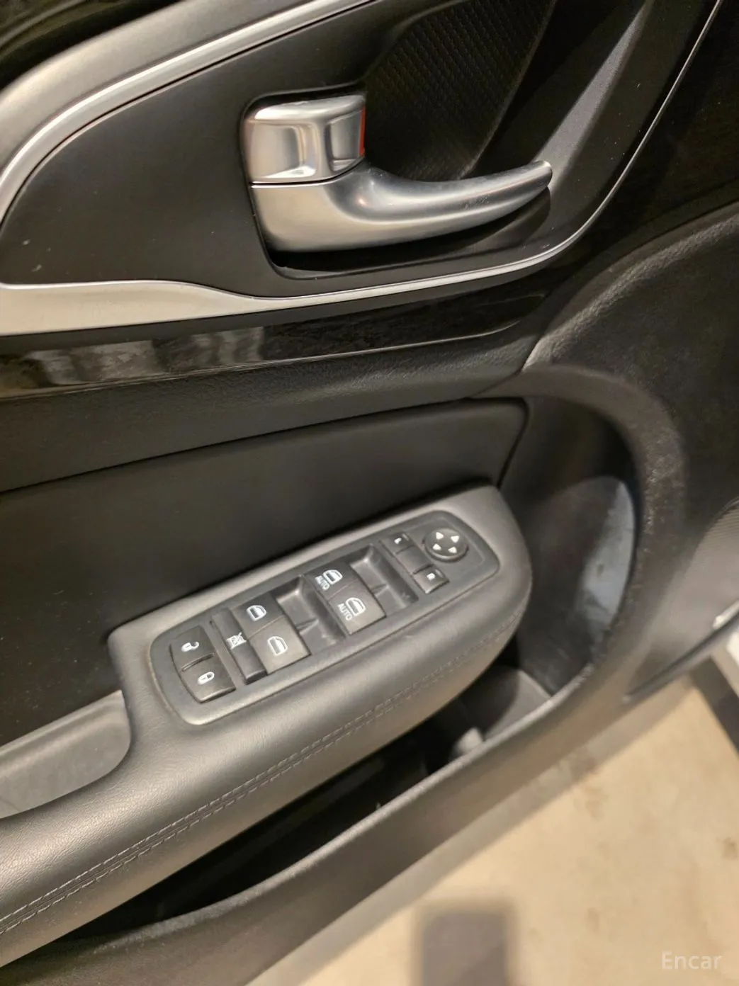 Chrysler 200 Second generation превью 13