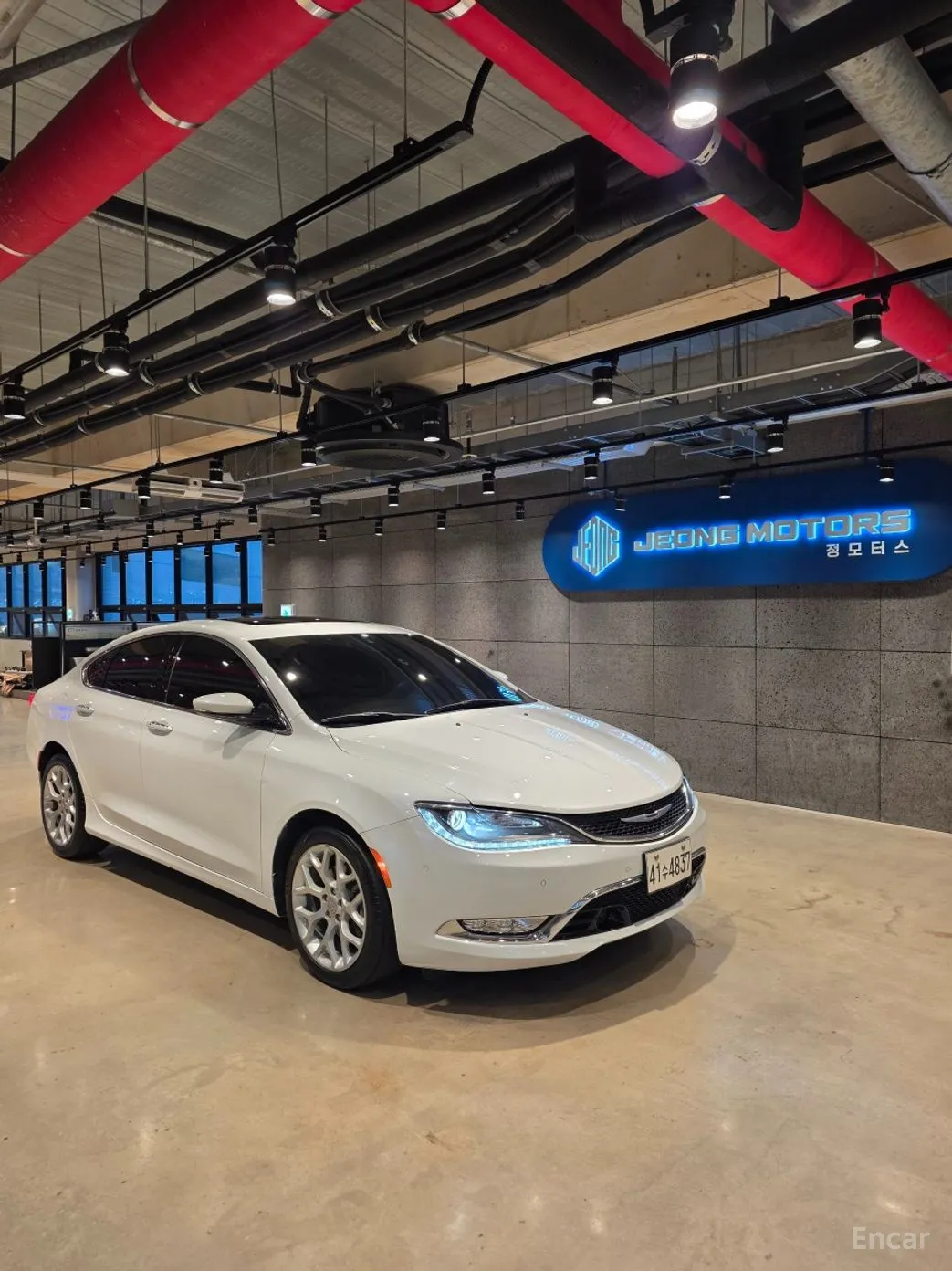 Chrysler 200 Second generation превью 3