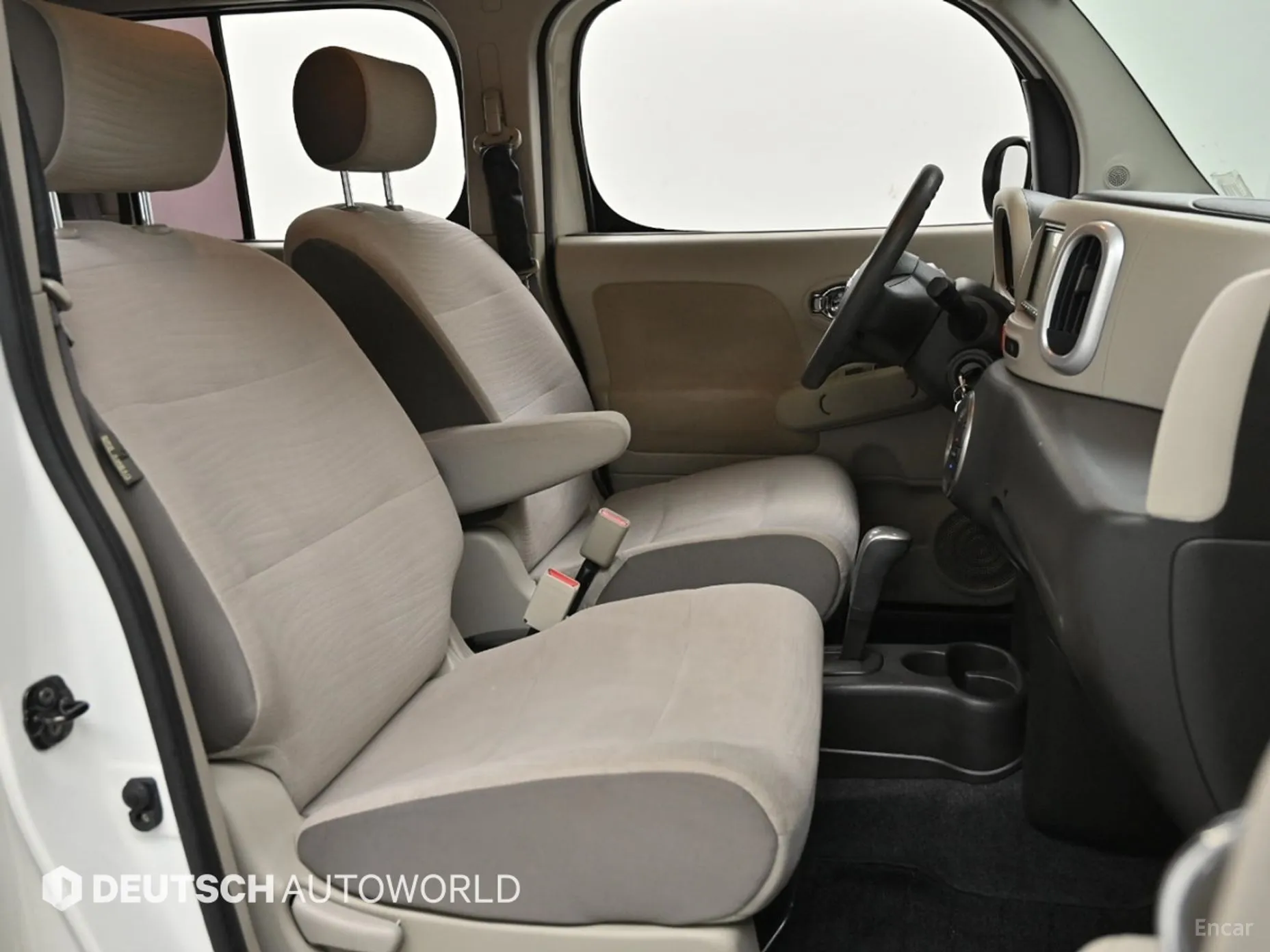 Nissan Cube превью 10