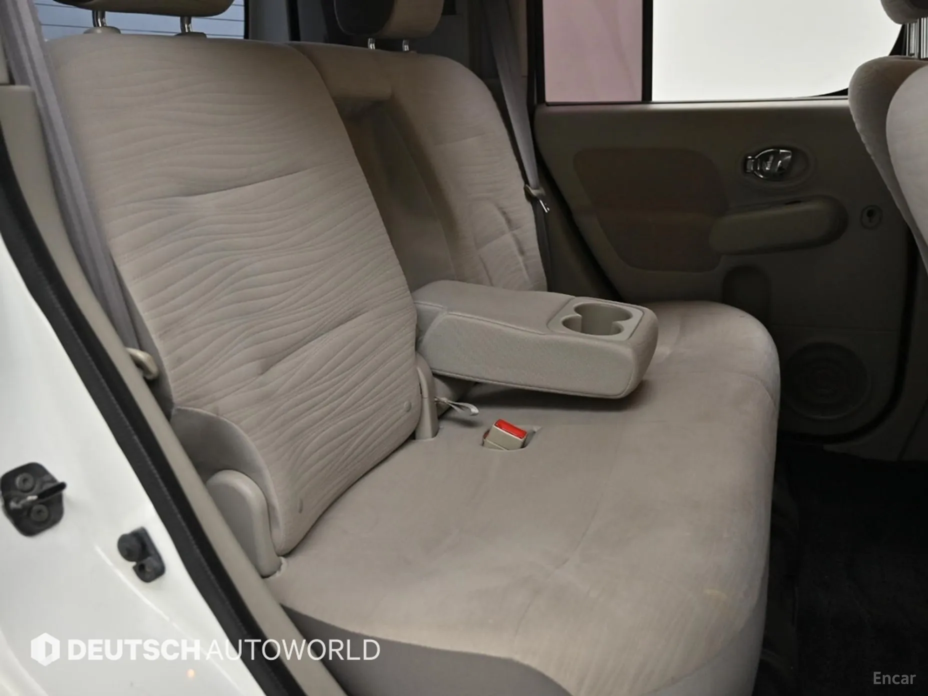 Nissan Cube превью 12