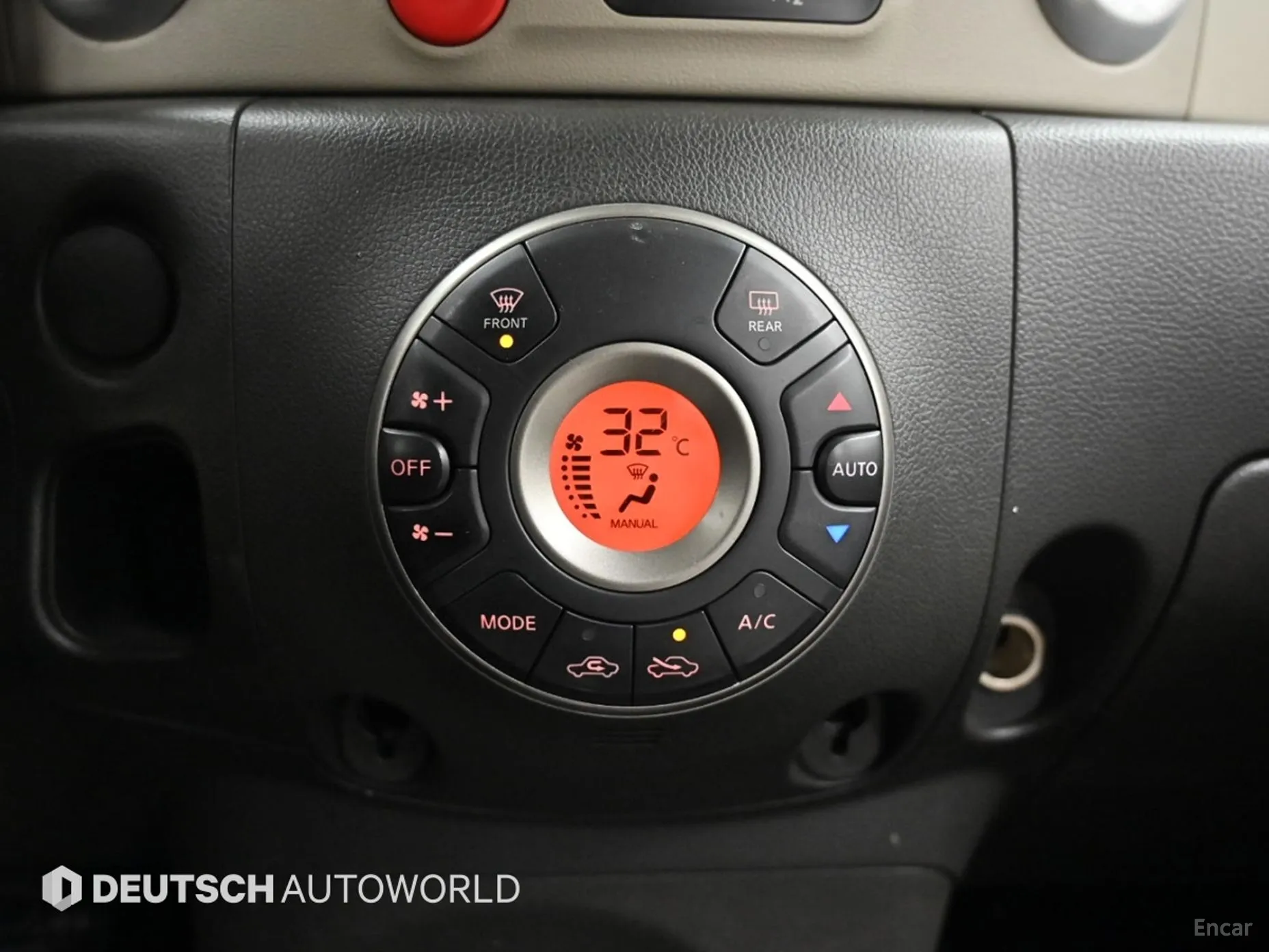 Nissan Cube превью 18