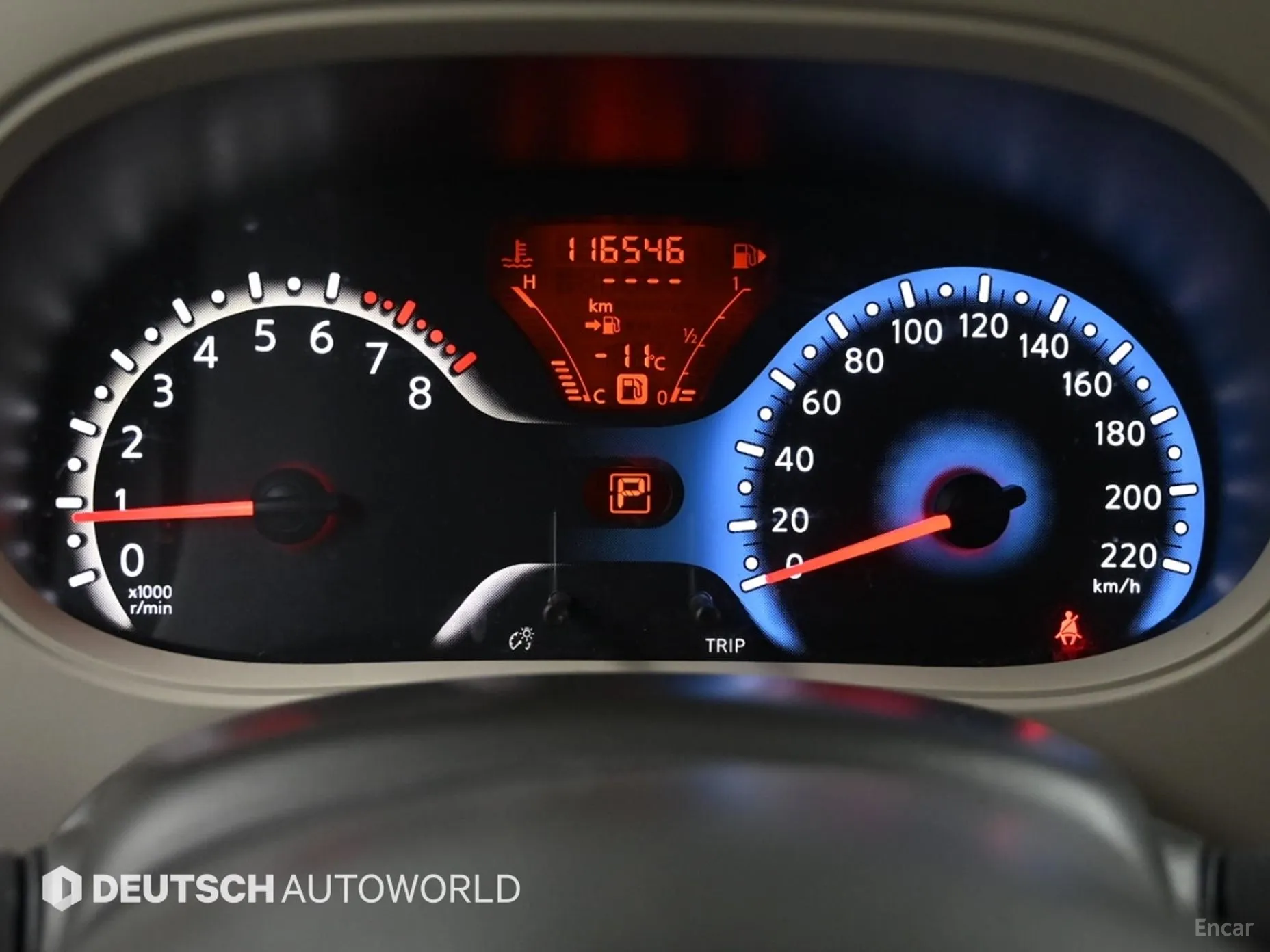 Nissan Cube превью 8
