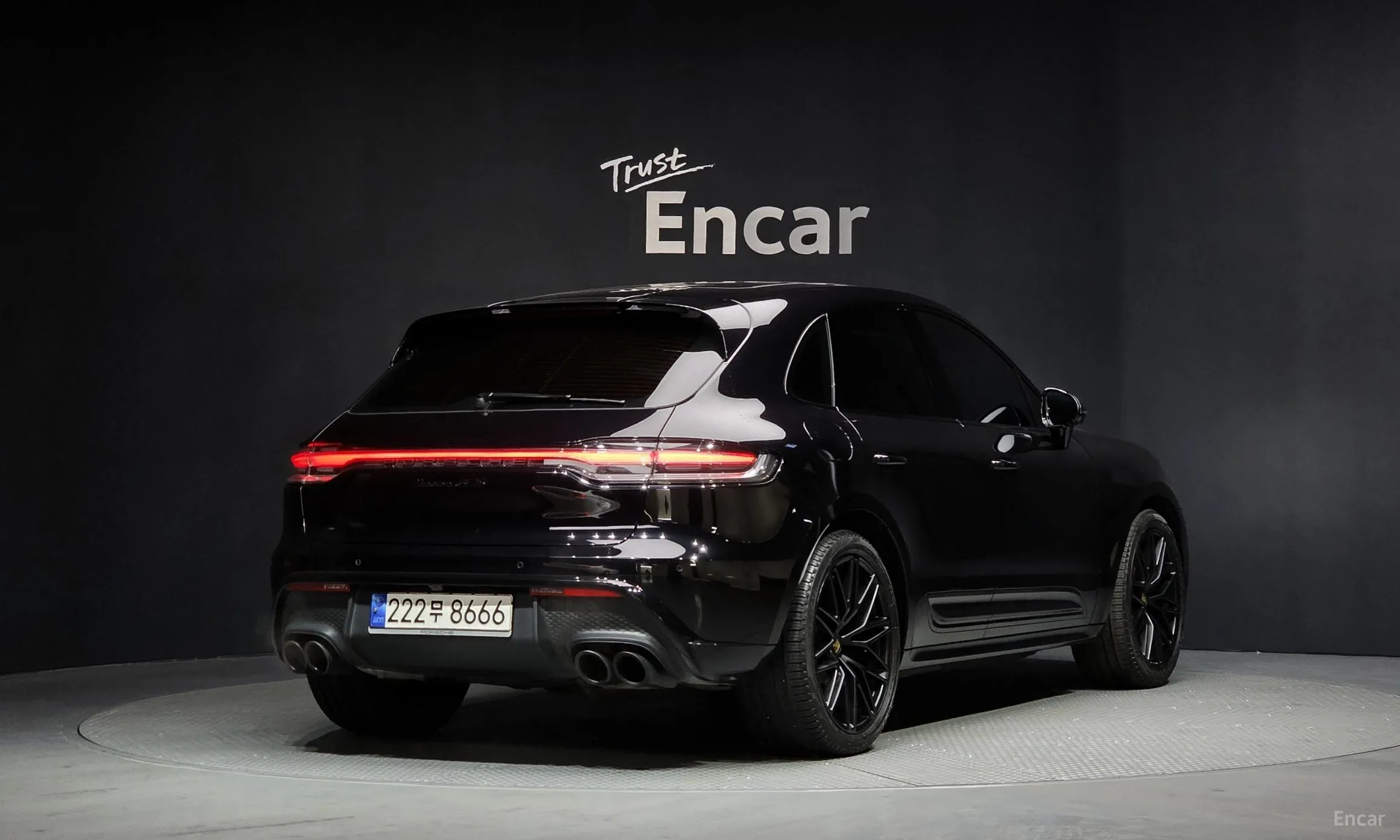 Porsche Macan превью 2