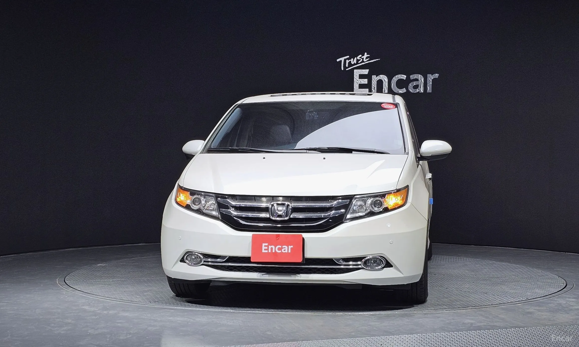 Honda Odyssey превью 3