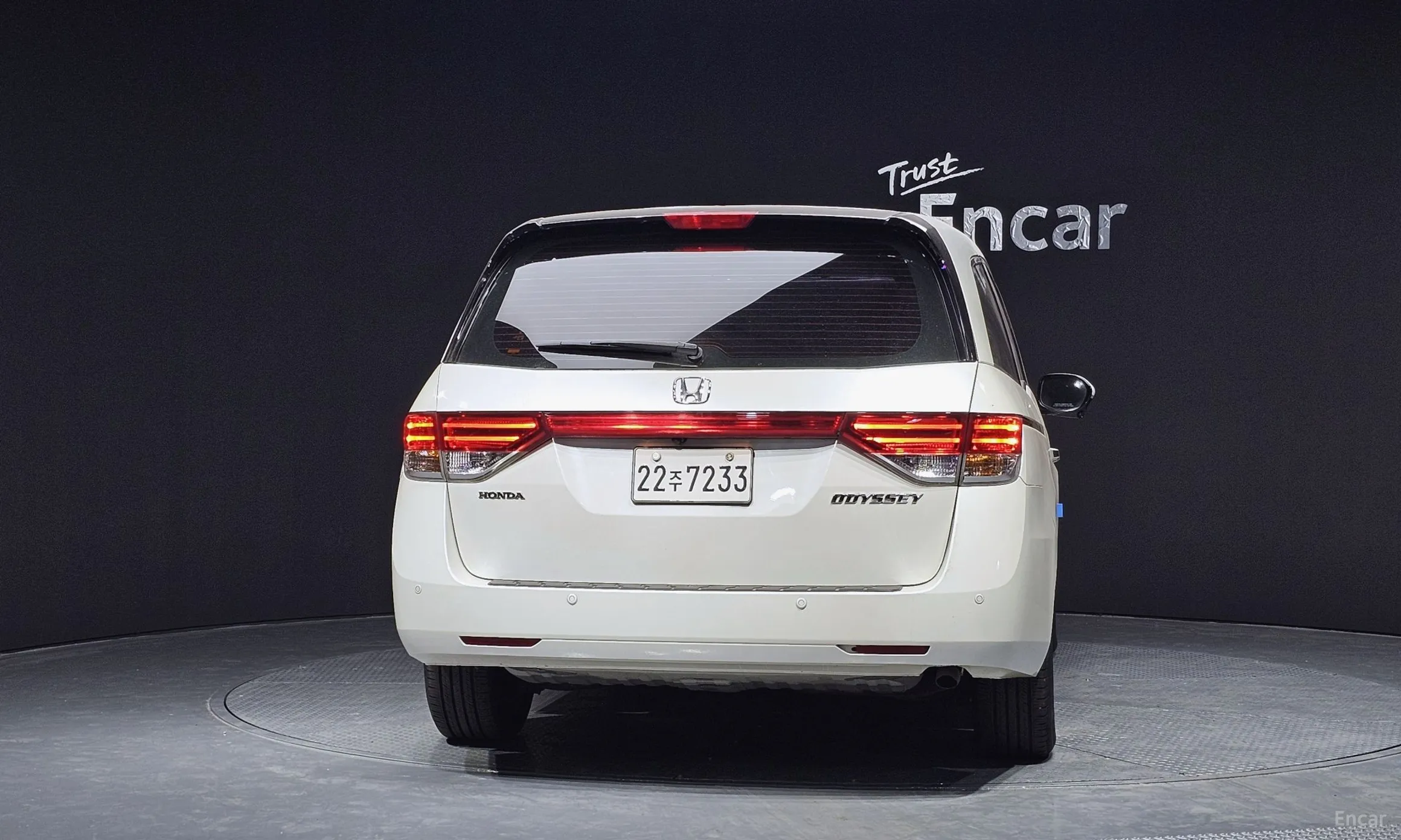 Honda Odyssey превью 4