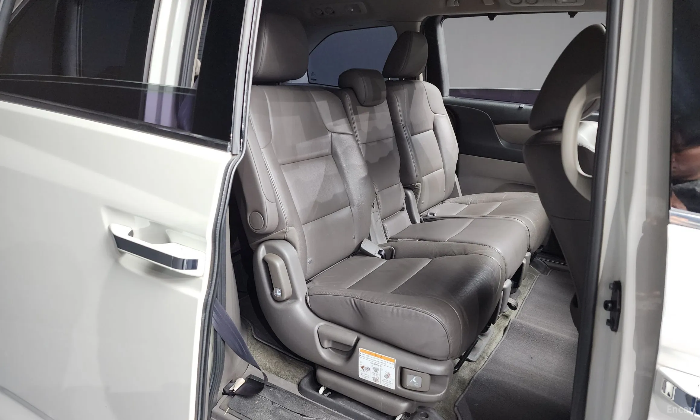 Honda Odyssey превью 12