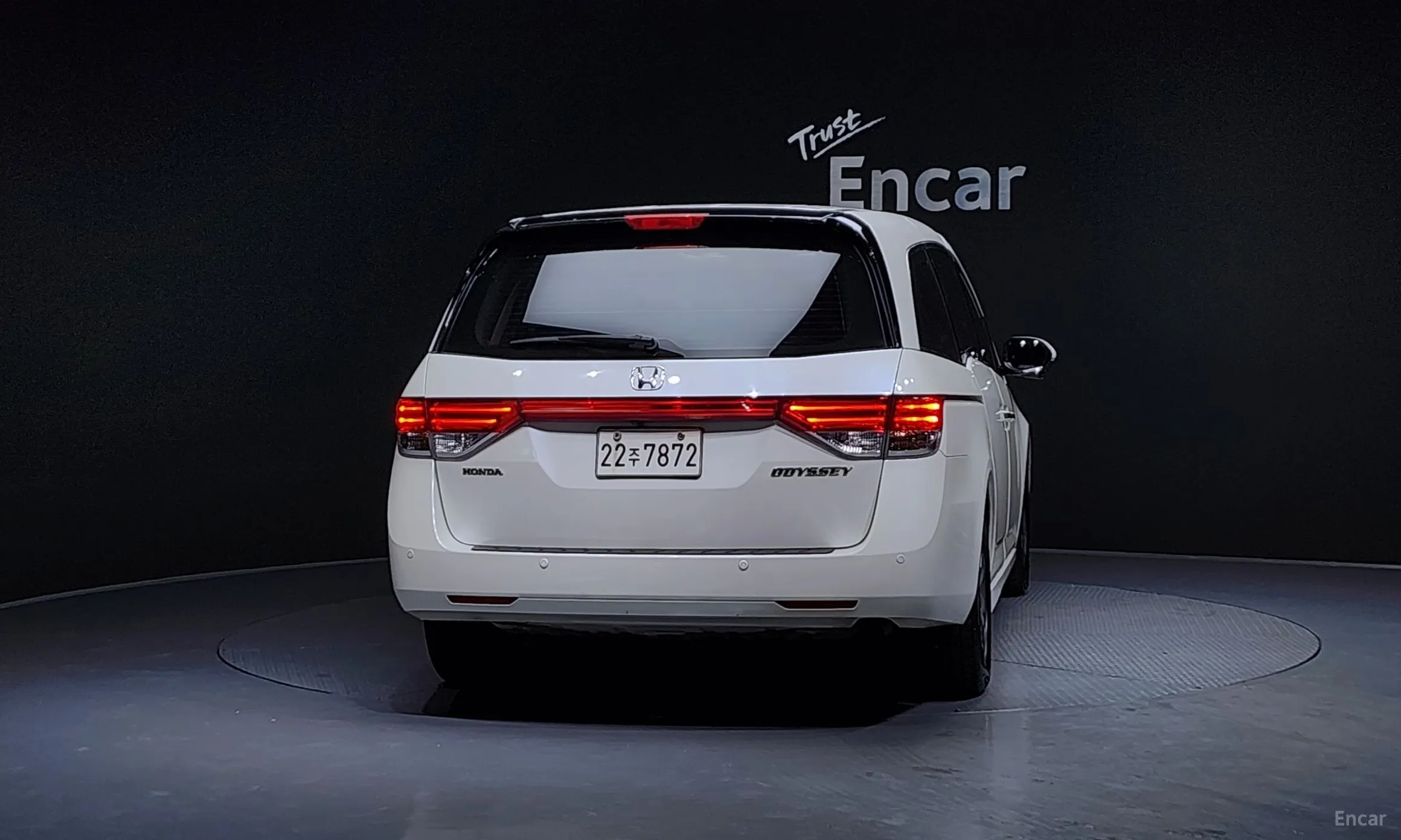 Honda Odyssey превью 4