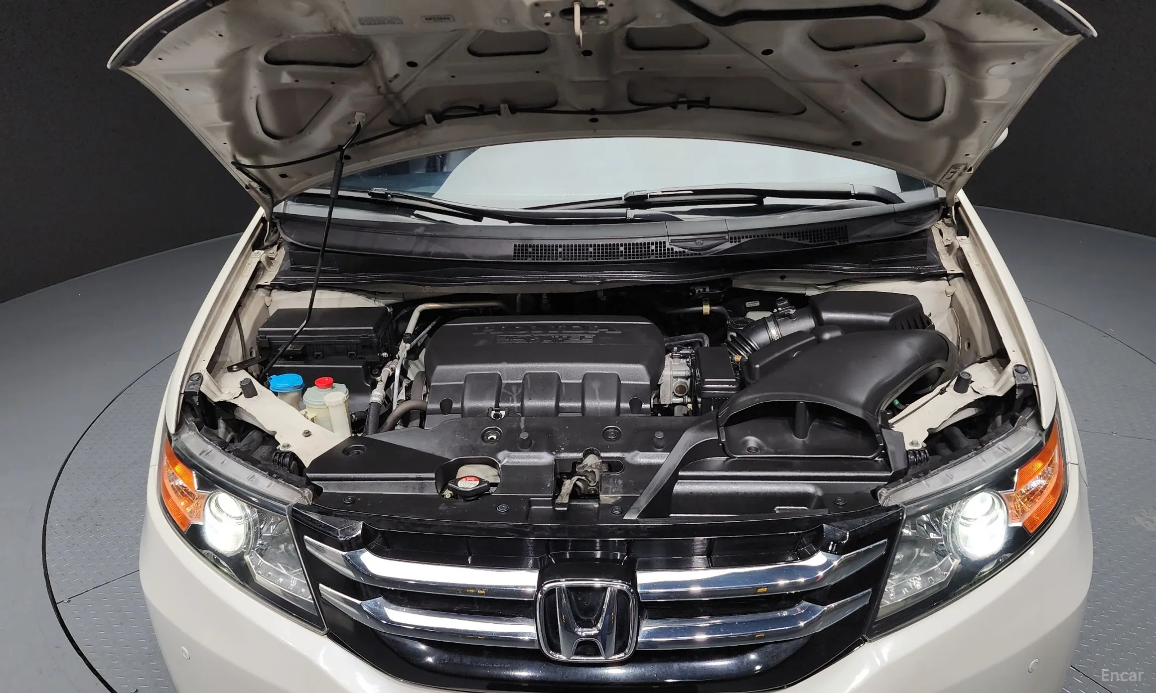 Honda Odyssey превью 6