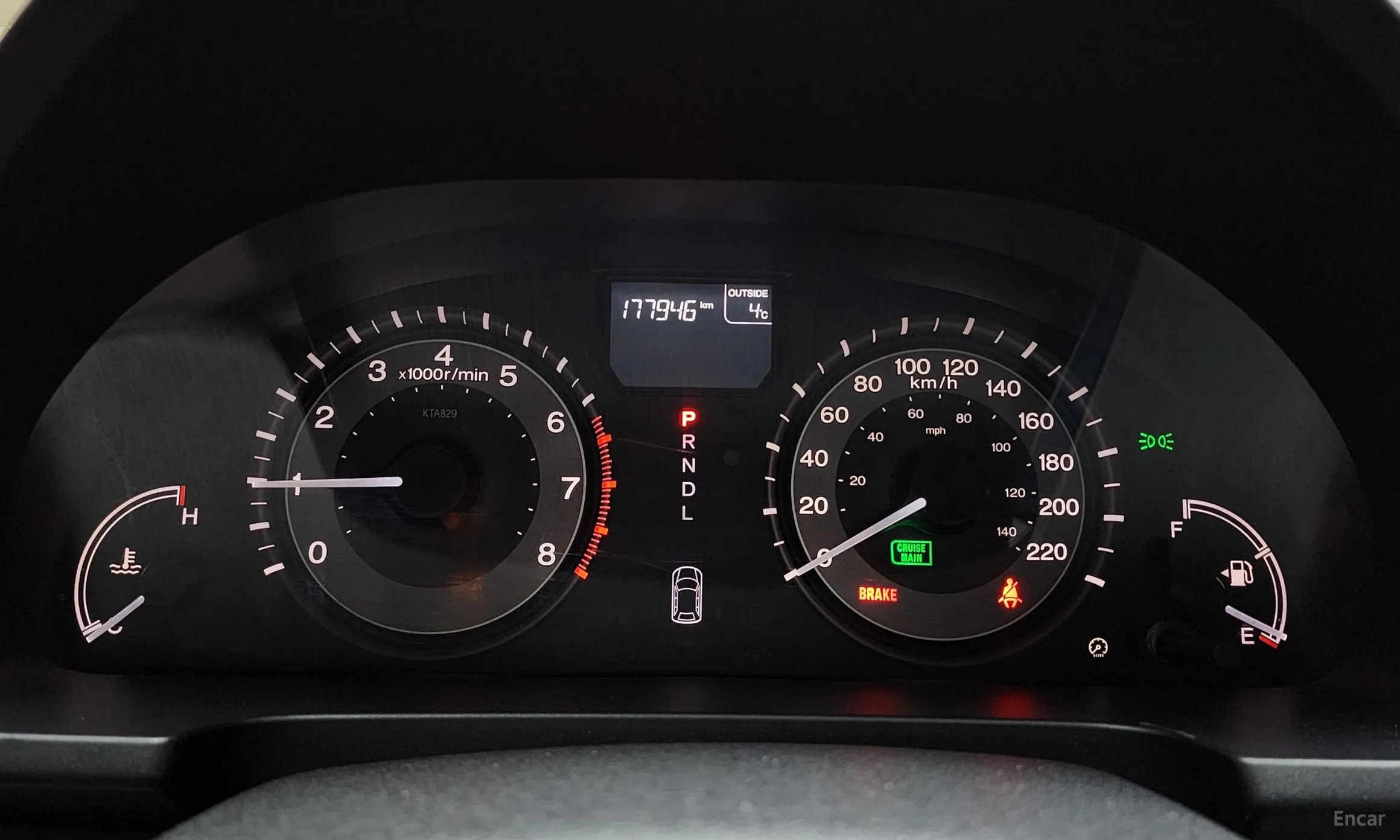 Honda Odyssey превью 8