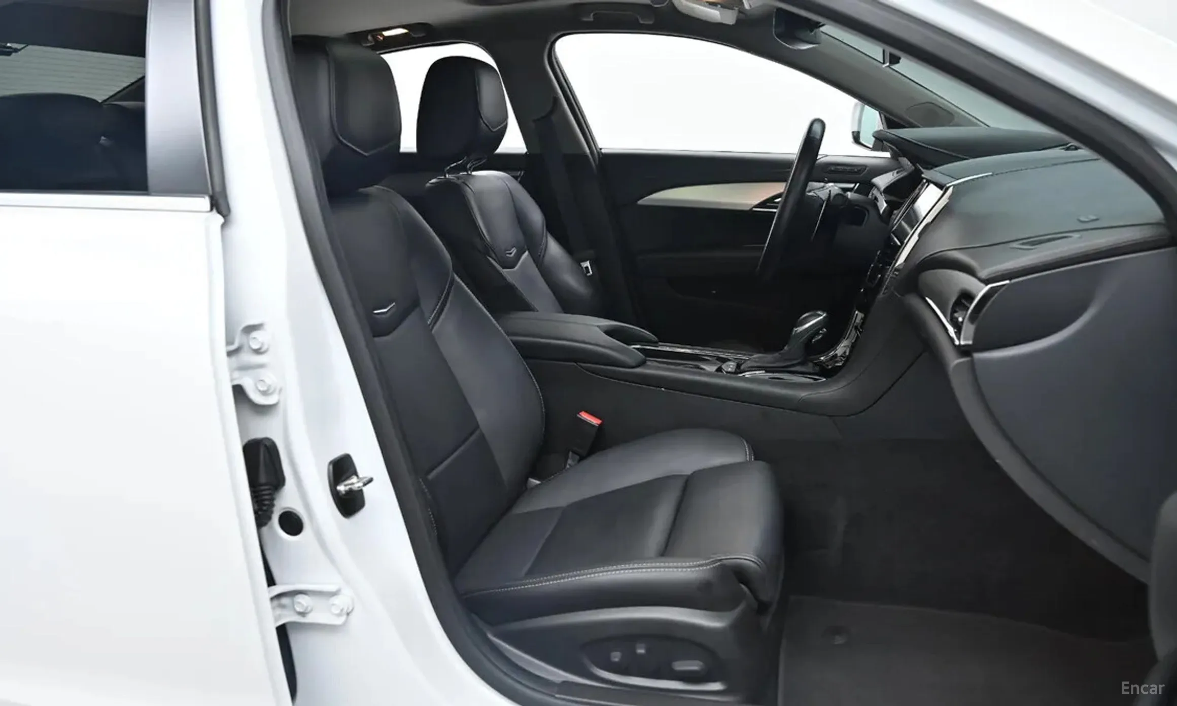 Cadillac Ats превью 17