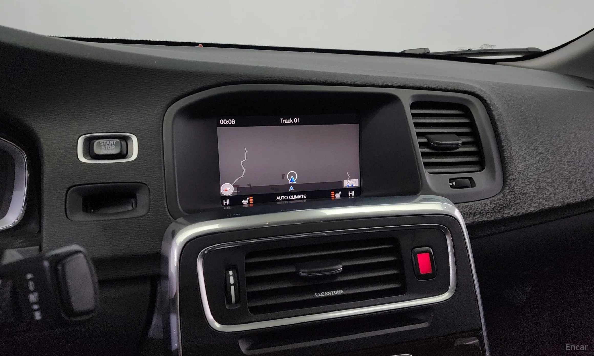Volvo S60 превью 17