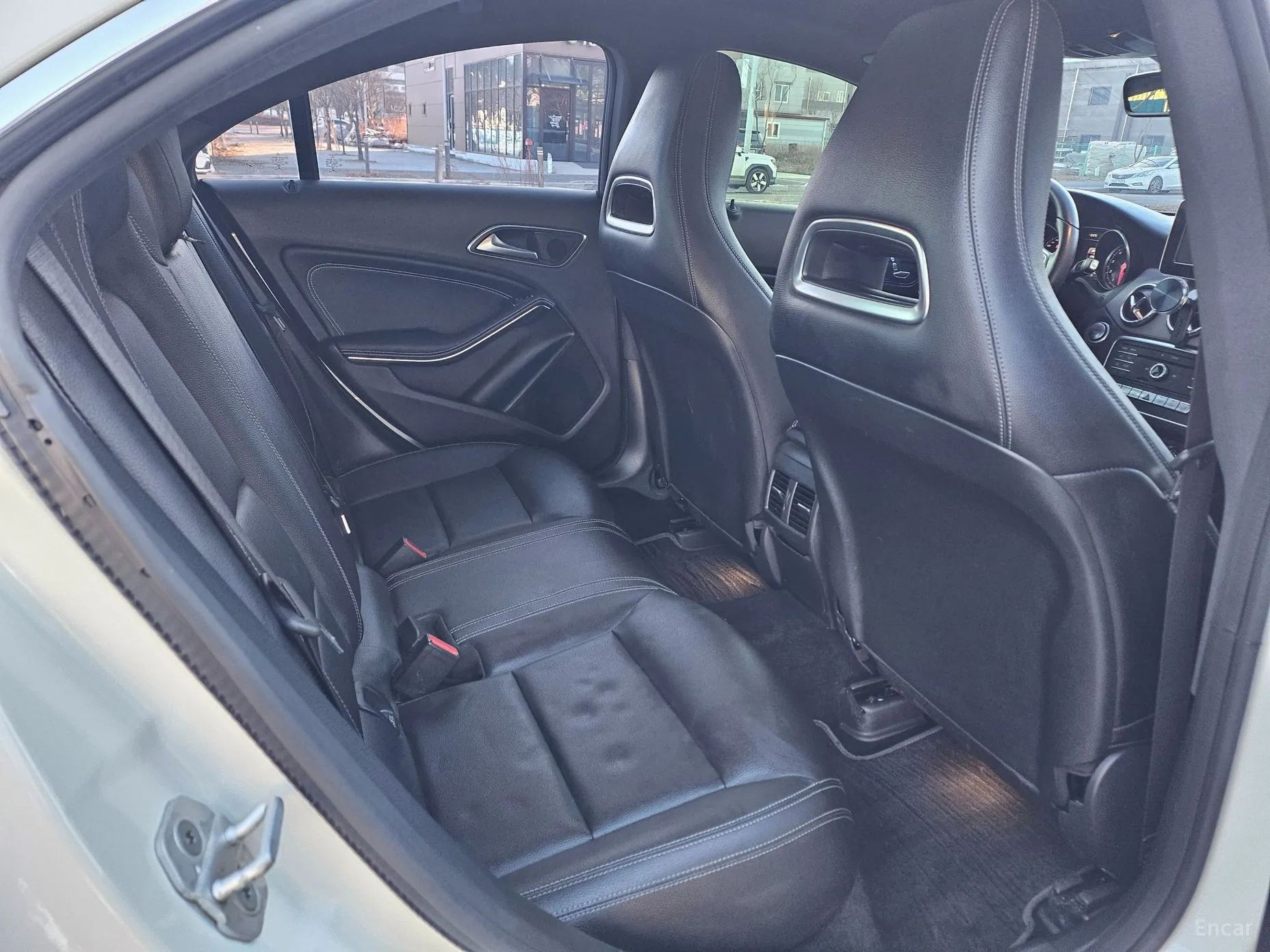Mercedes Benz CLA-Class C117 превью 13