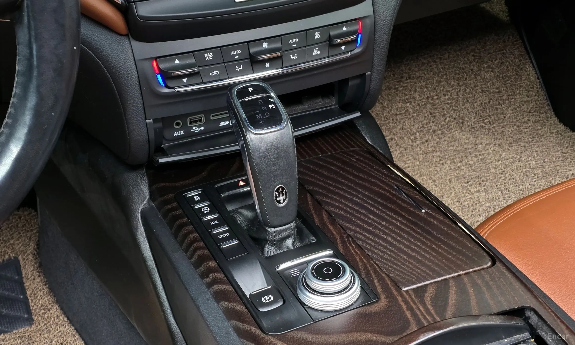 Maserati Ghibli превью 9