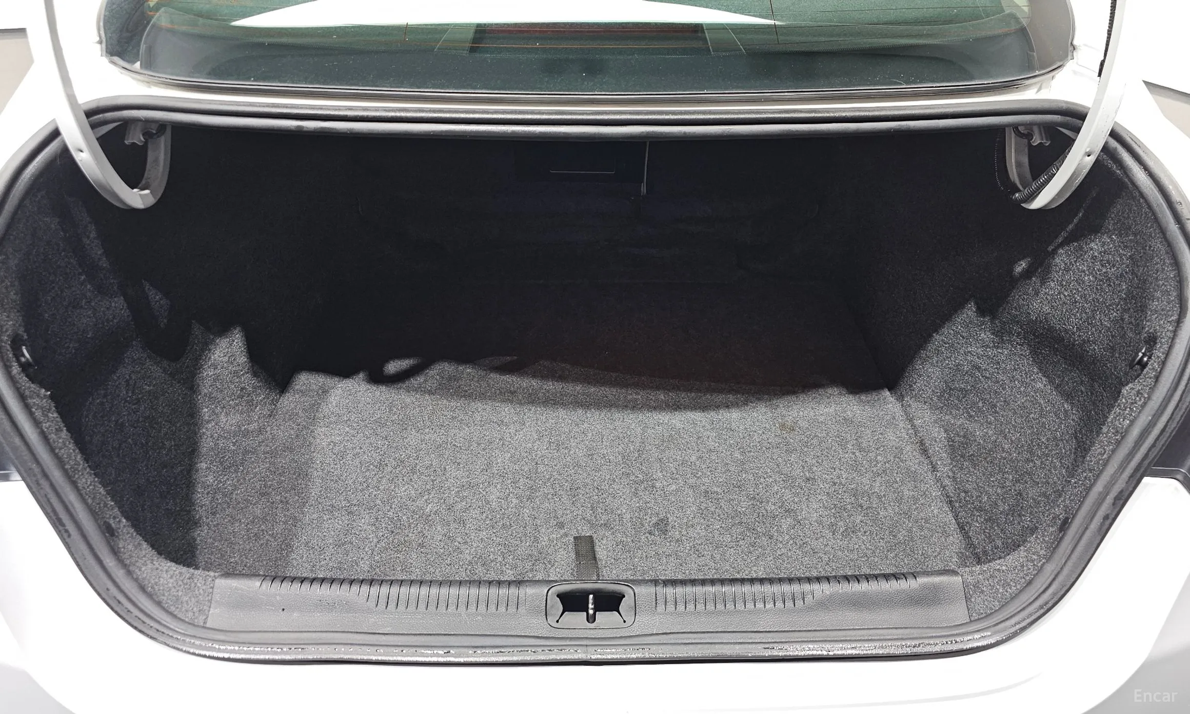 Chrysler 200 Second generation превью 20