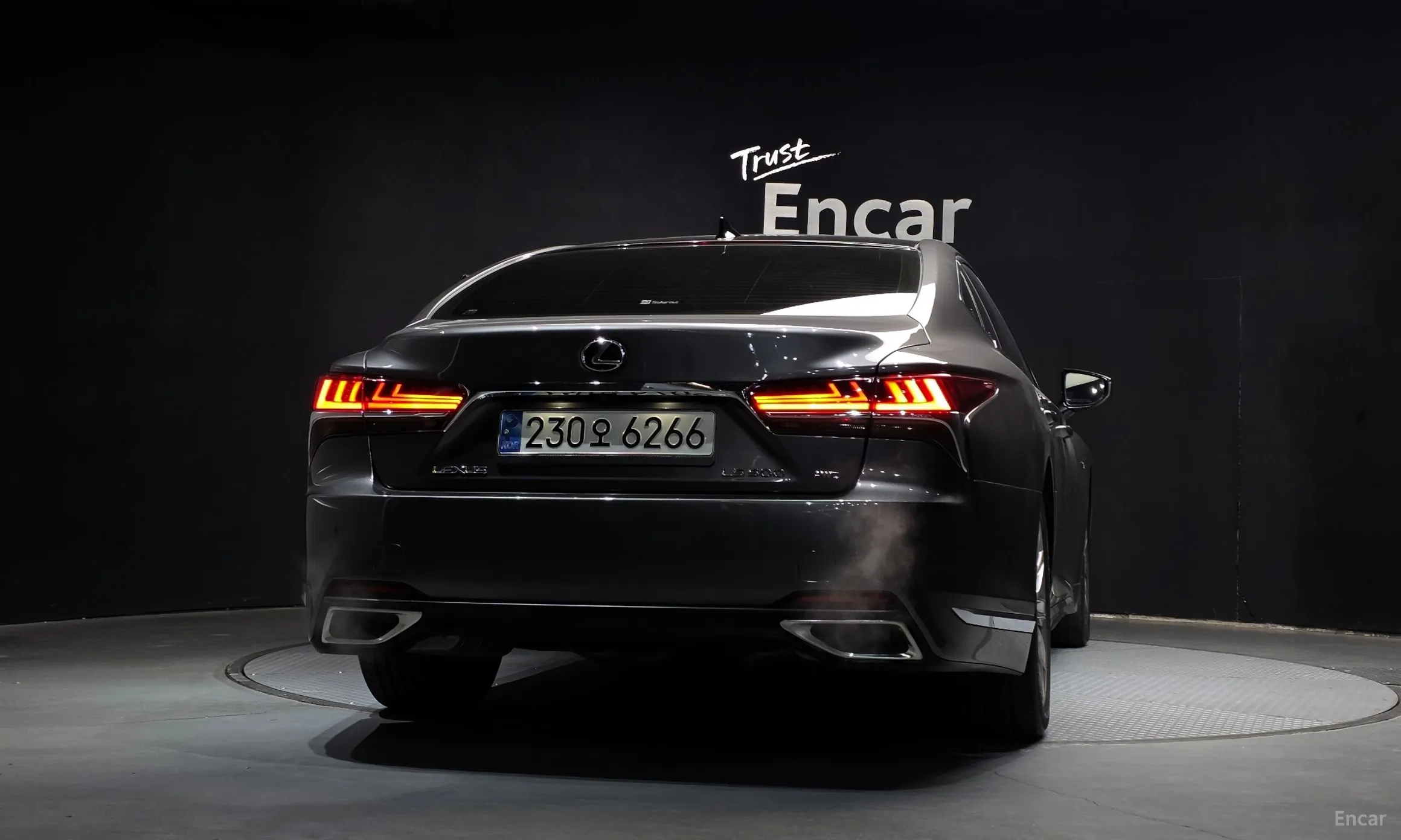 Lexus LS500 5th Generation превью 4