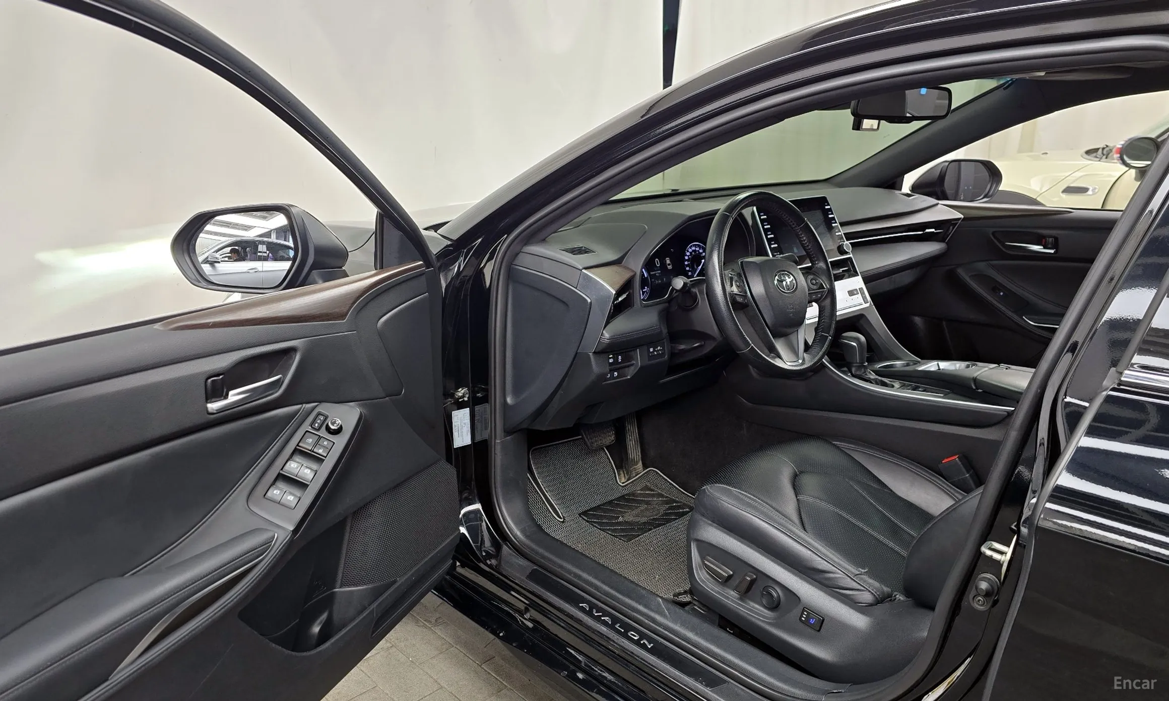 Toyota Avalon 5th Generation превью 10
