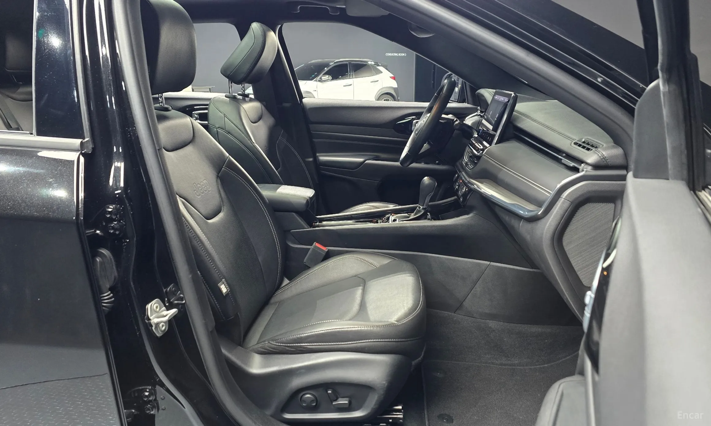 Jeep Compass 2nd Generation превью 10