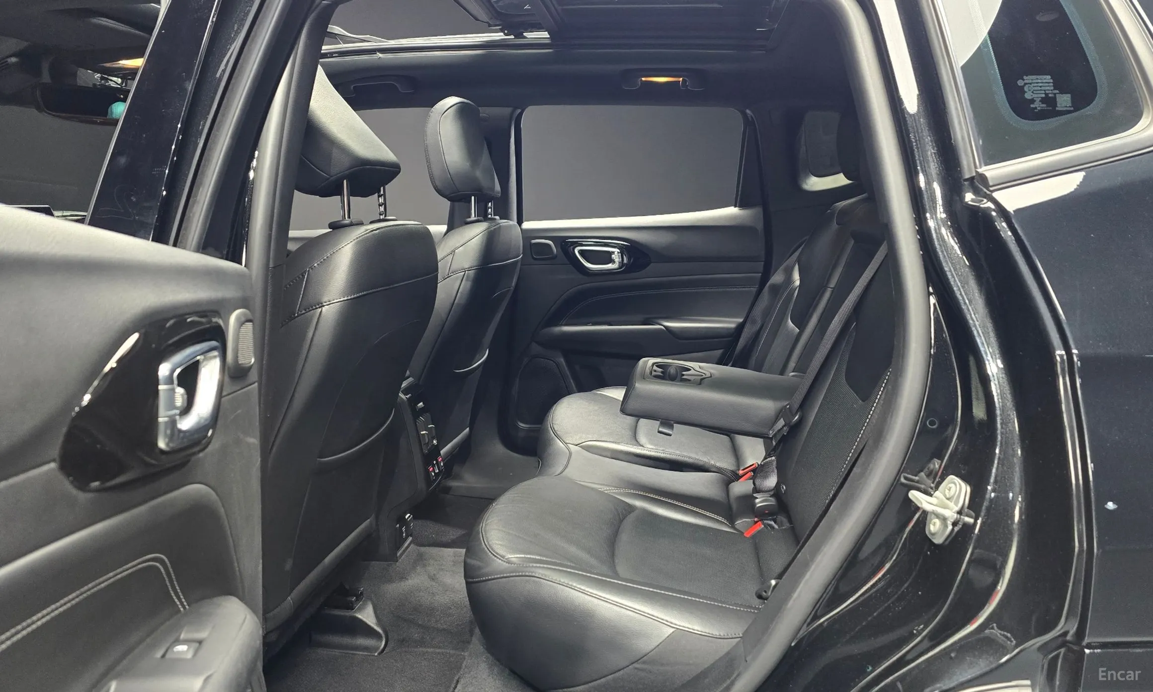 Jeep Compass 2nd Generation превью 12