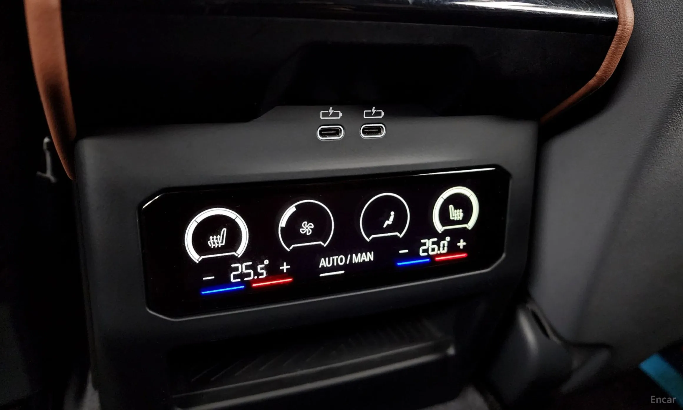 BMW 5 Series (G60) превью 18