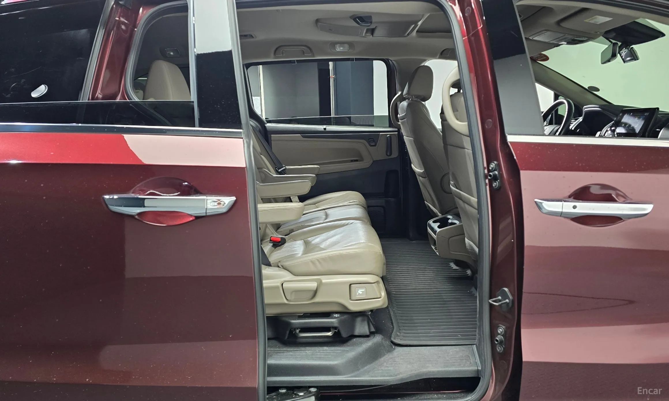 Honda Odyssey превью 12