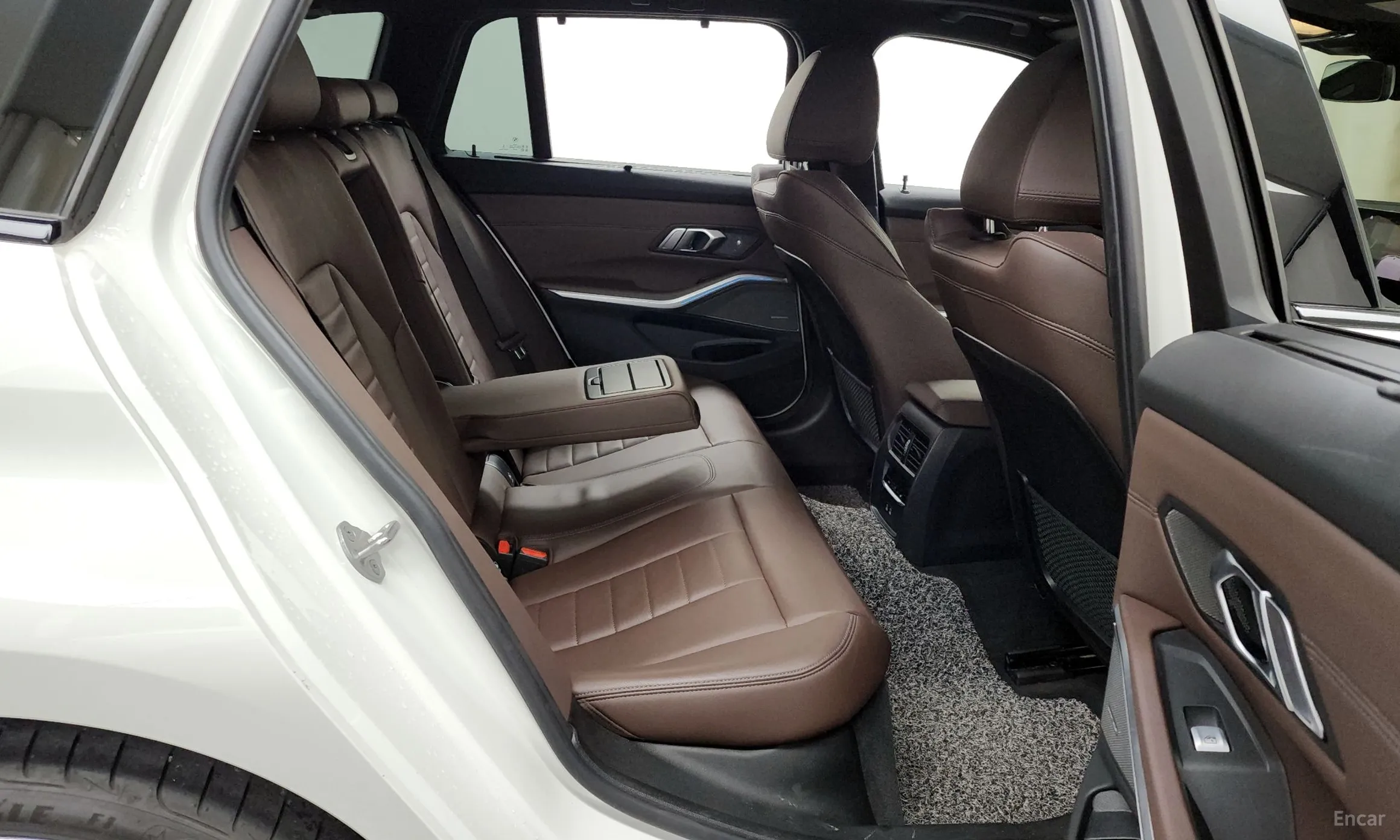BMW 3 Series (G20) превью 12