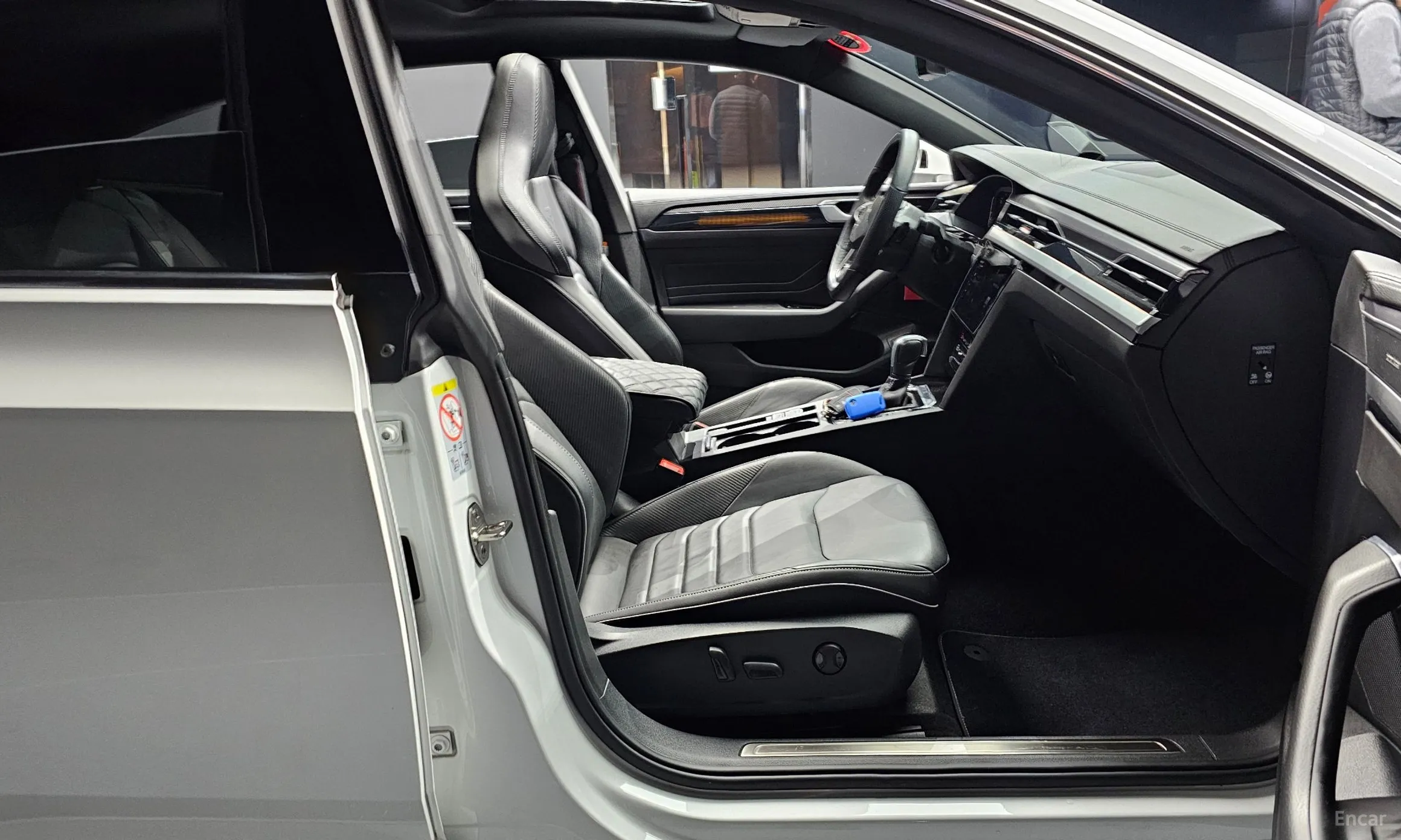 Volkswagen Ateon превью 10