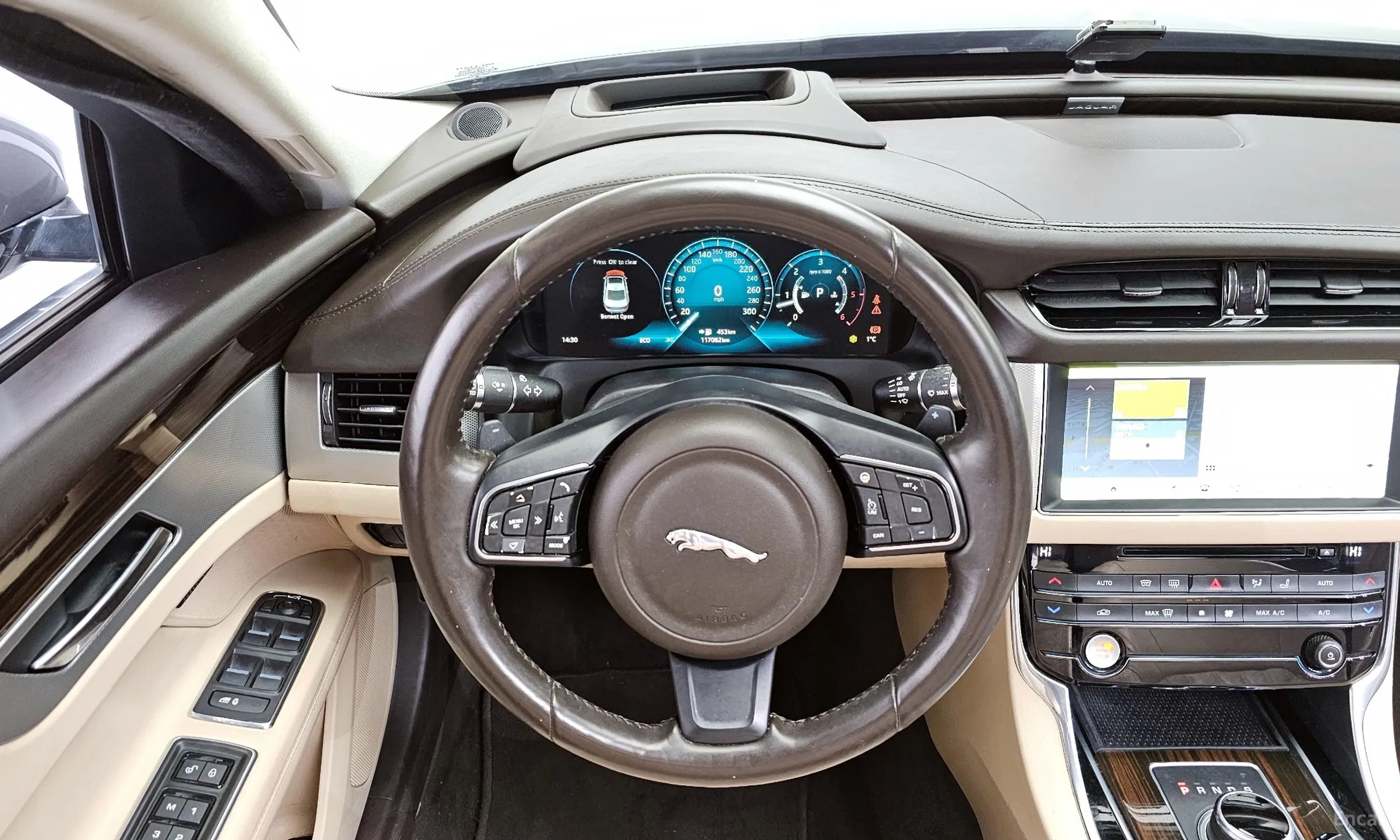 Jaguar XF (x260) превью 13