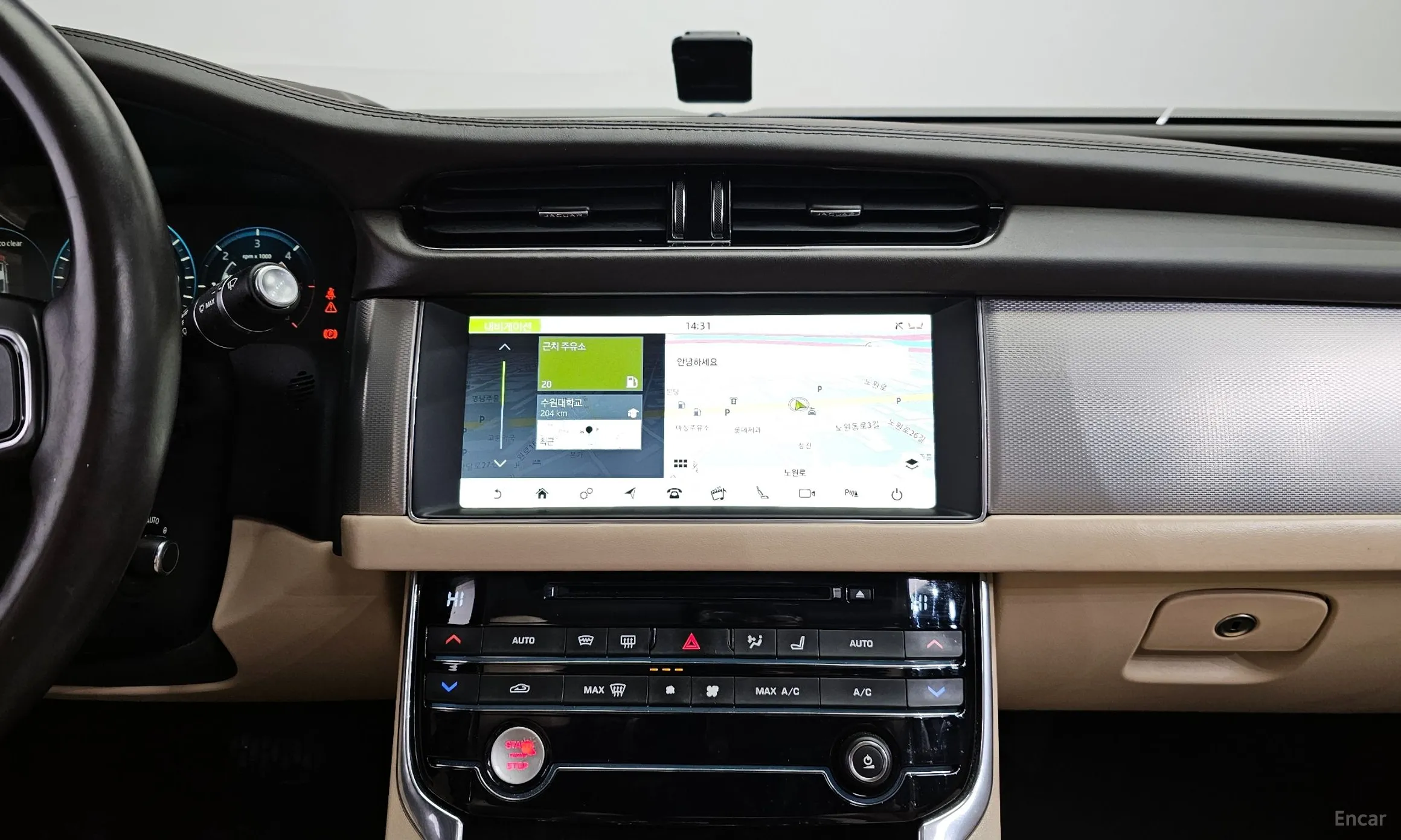 Jaguar XF (x260) превью 15