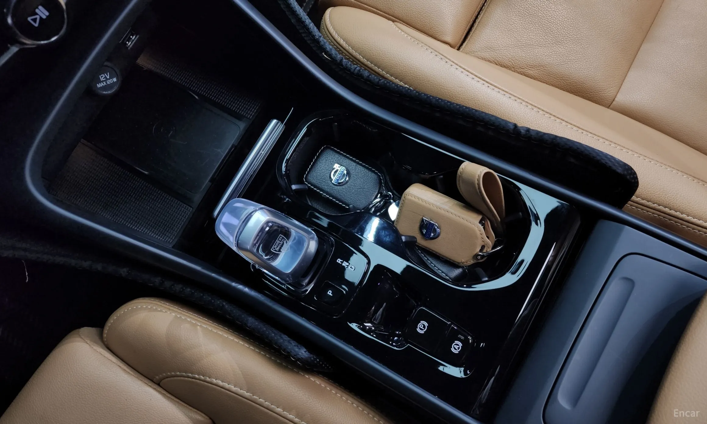 Volvo XC40 превью 9