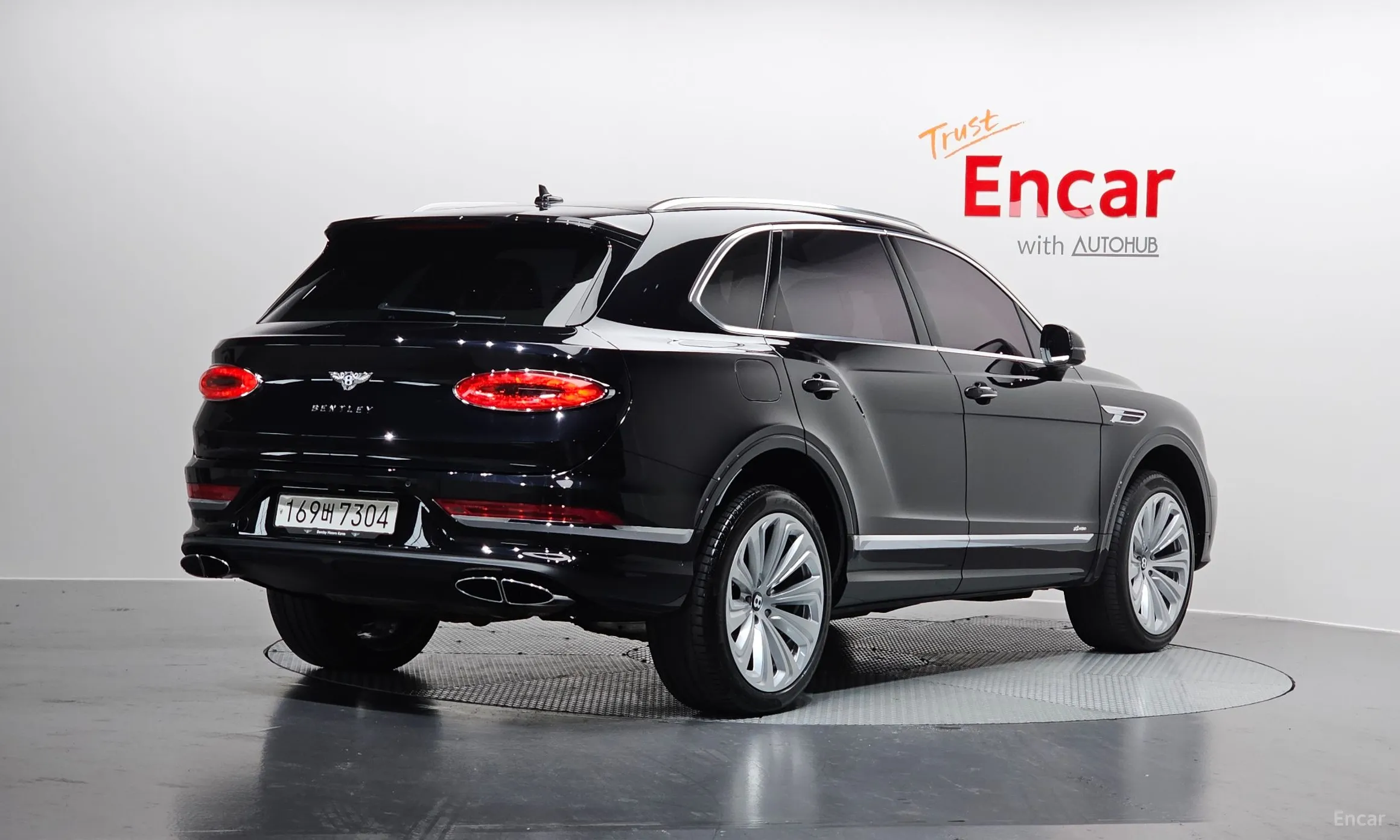 Bentley Bentayga превью 2