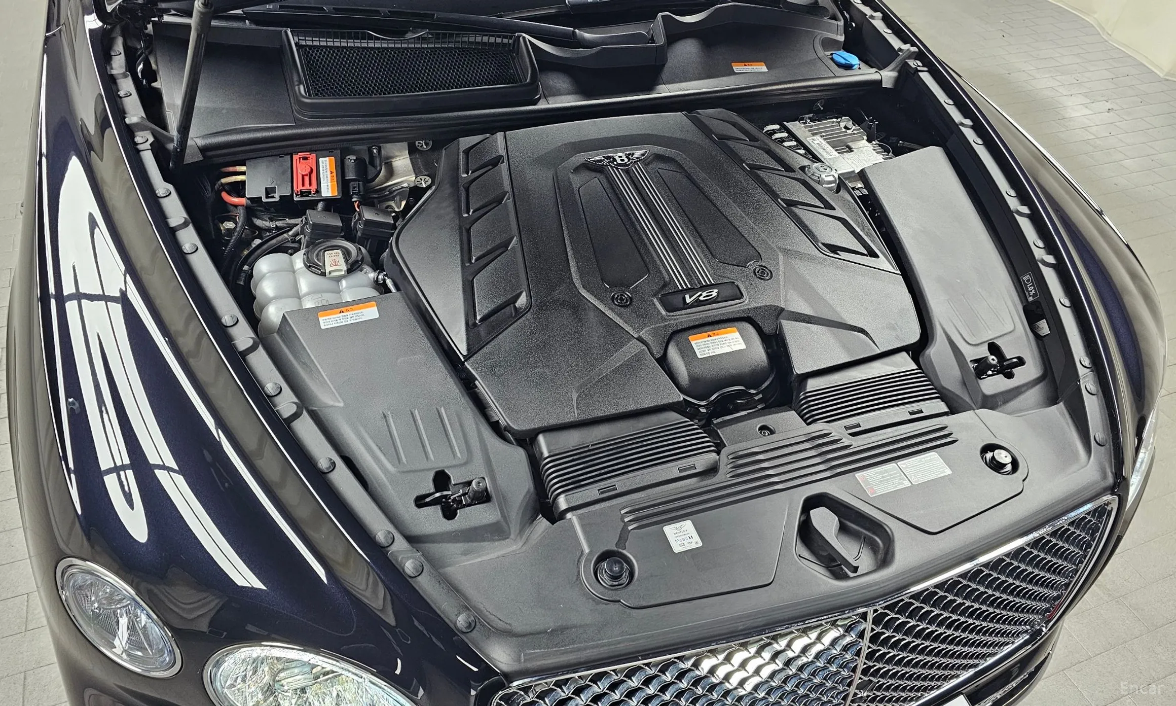 Bentley Bentayga превью 6